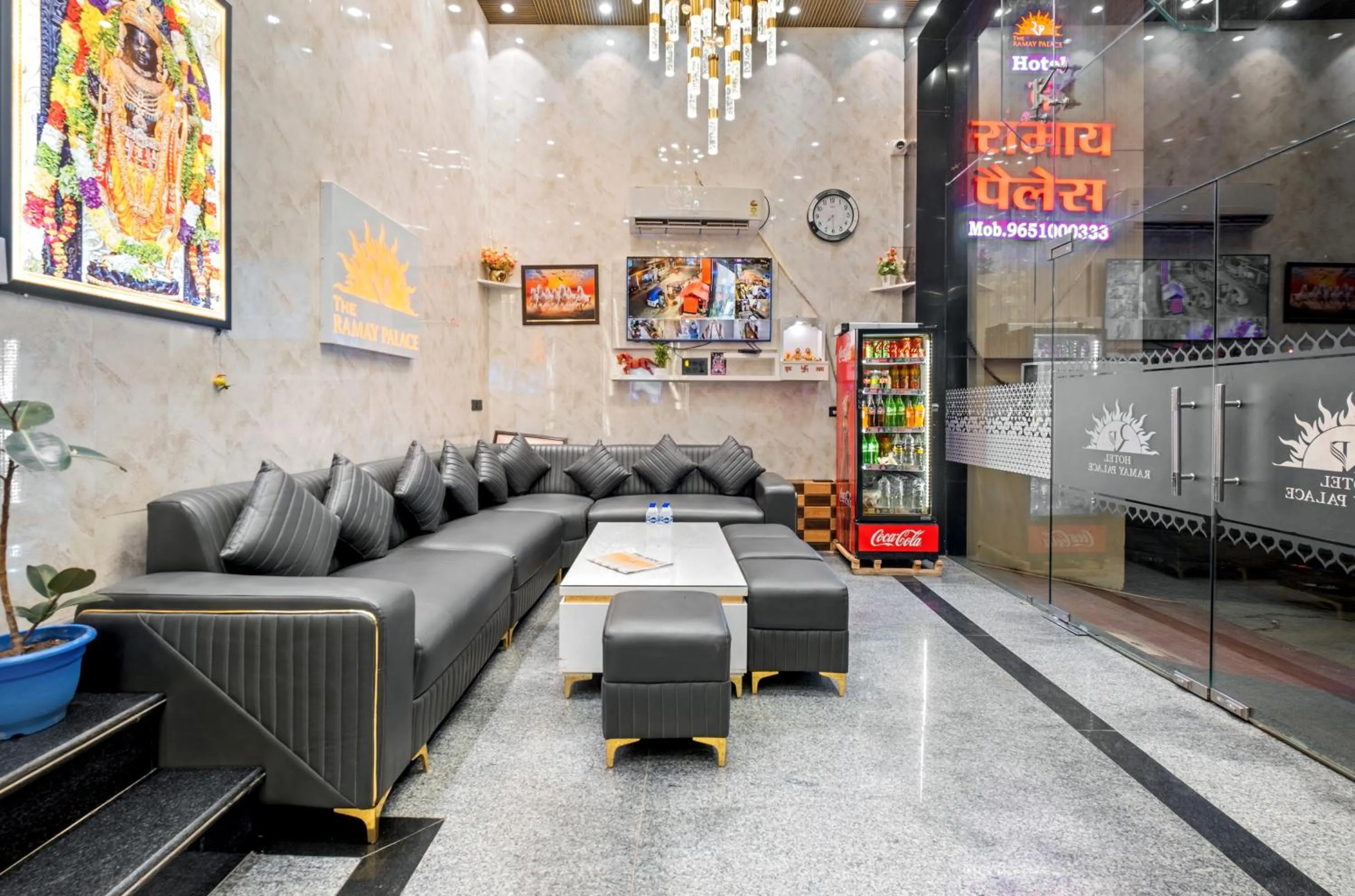 Hotel Ramay Palace
