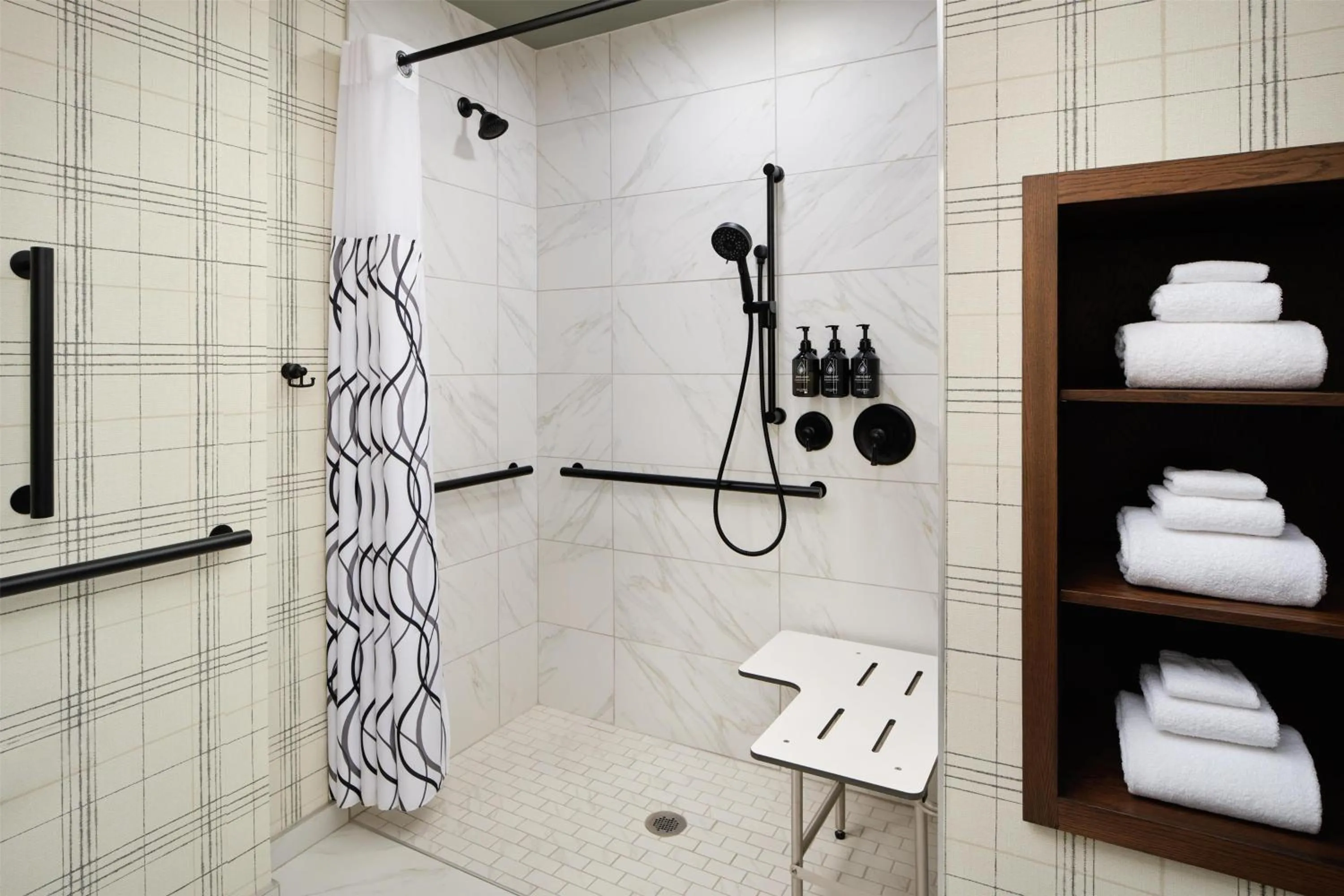 Bathroom in Tryon Riverfront Inn New Bern, Tapestry Collection By Hilton