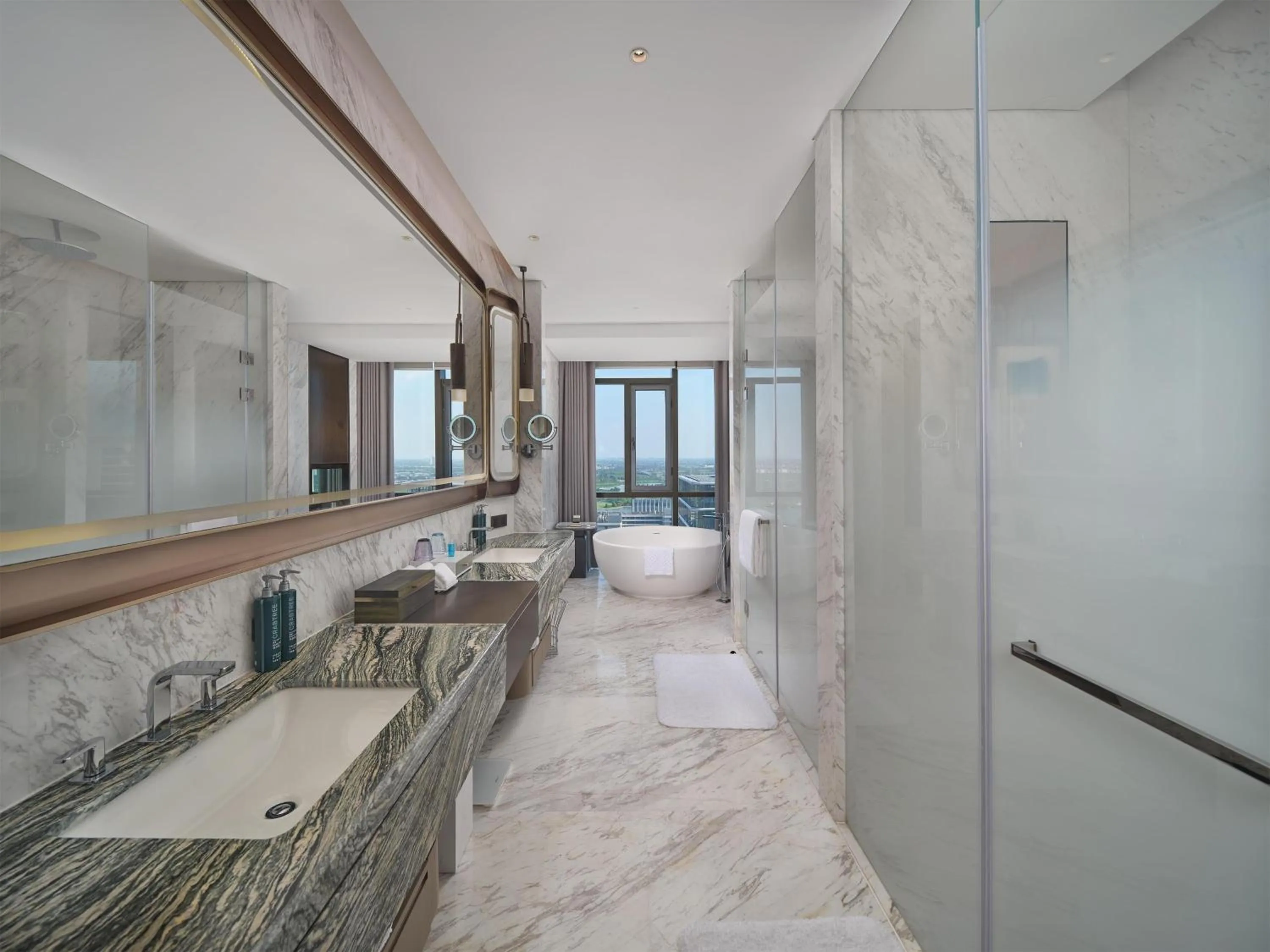 Bathroom in Hilton Jiashan