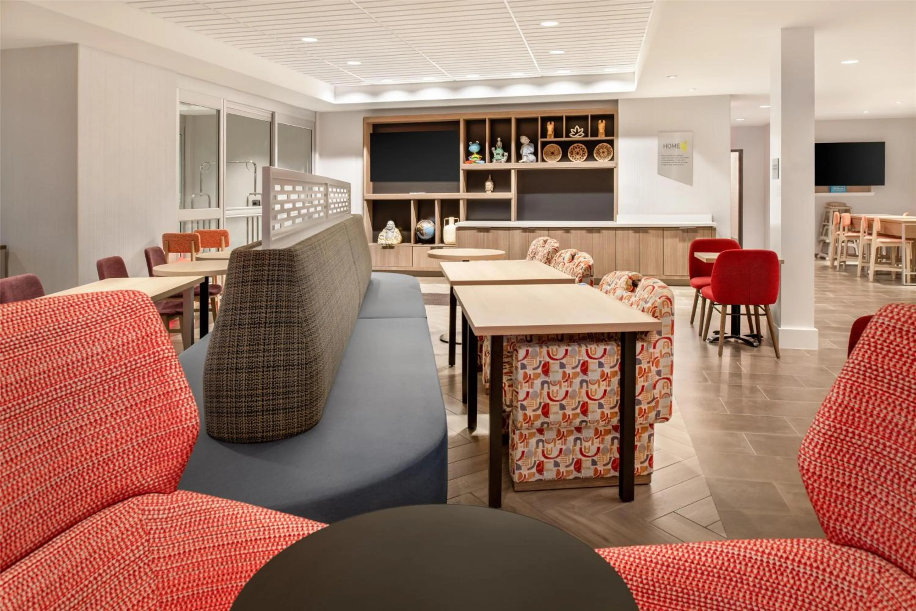 Lobby or reception in Home2 Suites By Hilton Woodland Sacramento