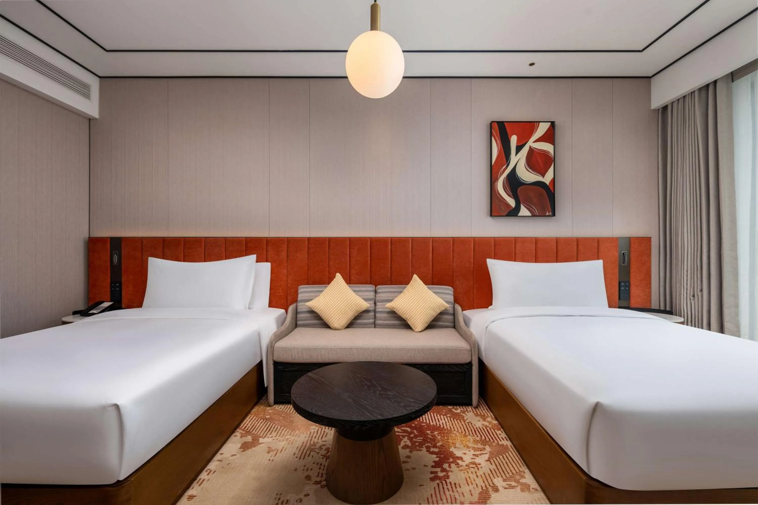 Bed in Hilton Garden Inn Suzhou Kunshan