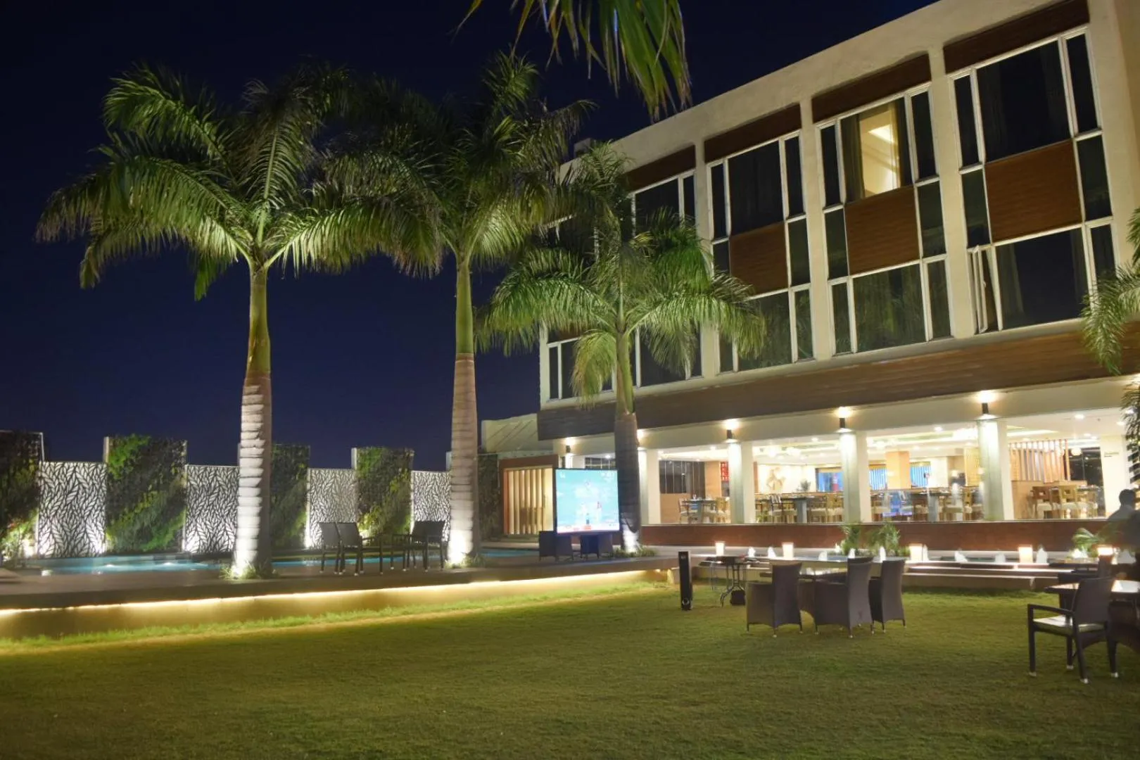 Garden in Country Inn & Suites By Radisson Jammu