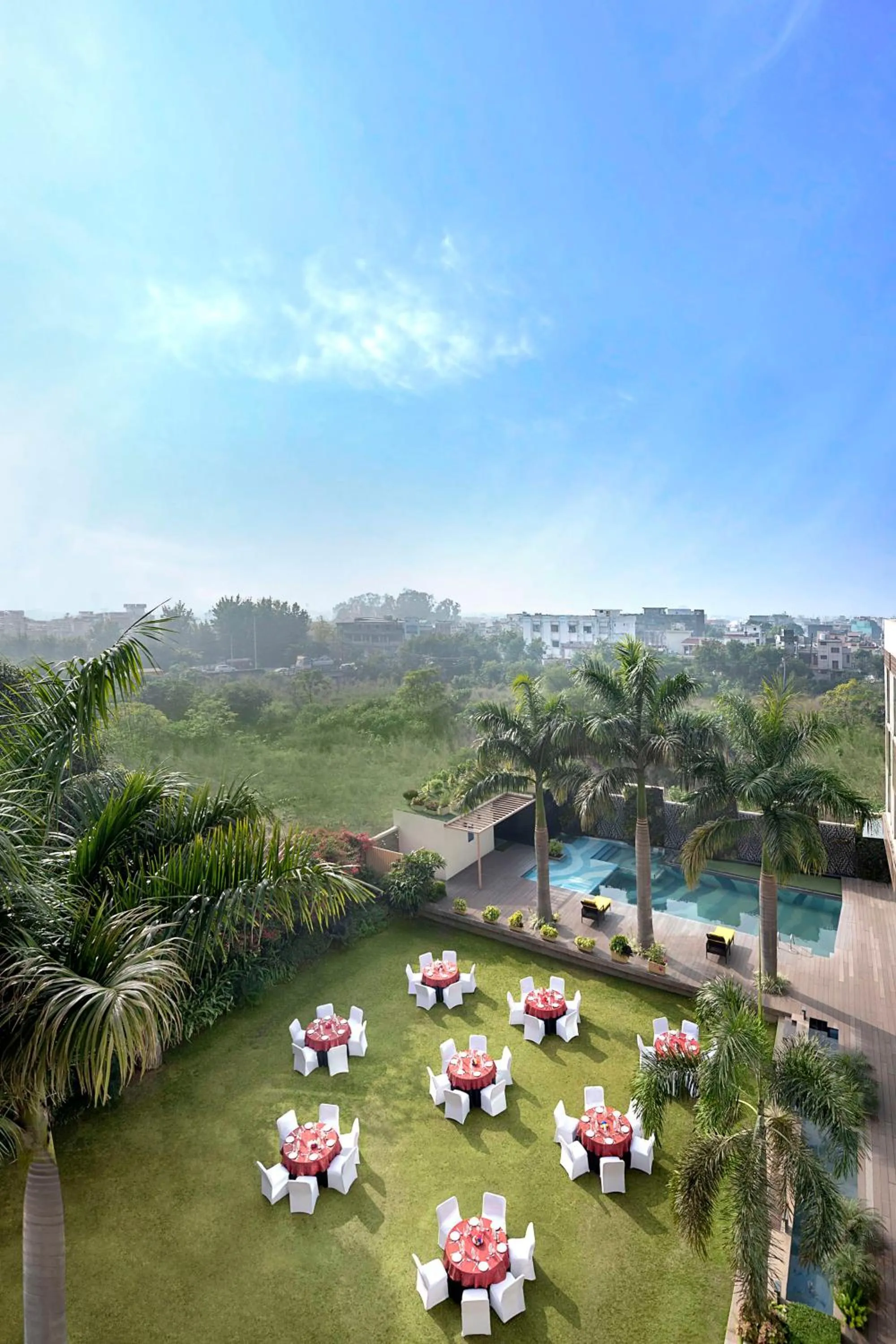 Meeting/conference room in Country Inn & Suites By Radisson Jammu