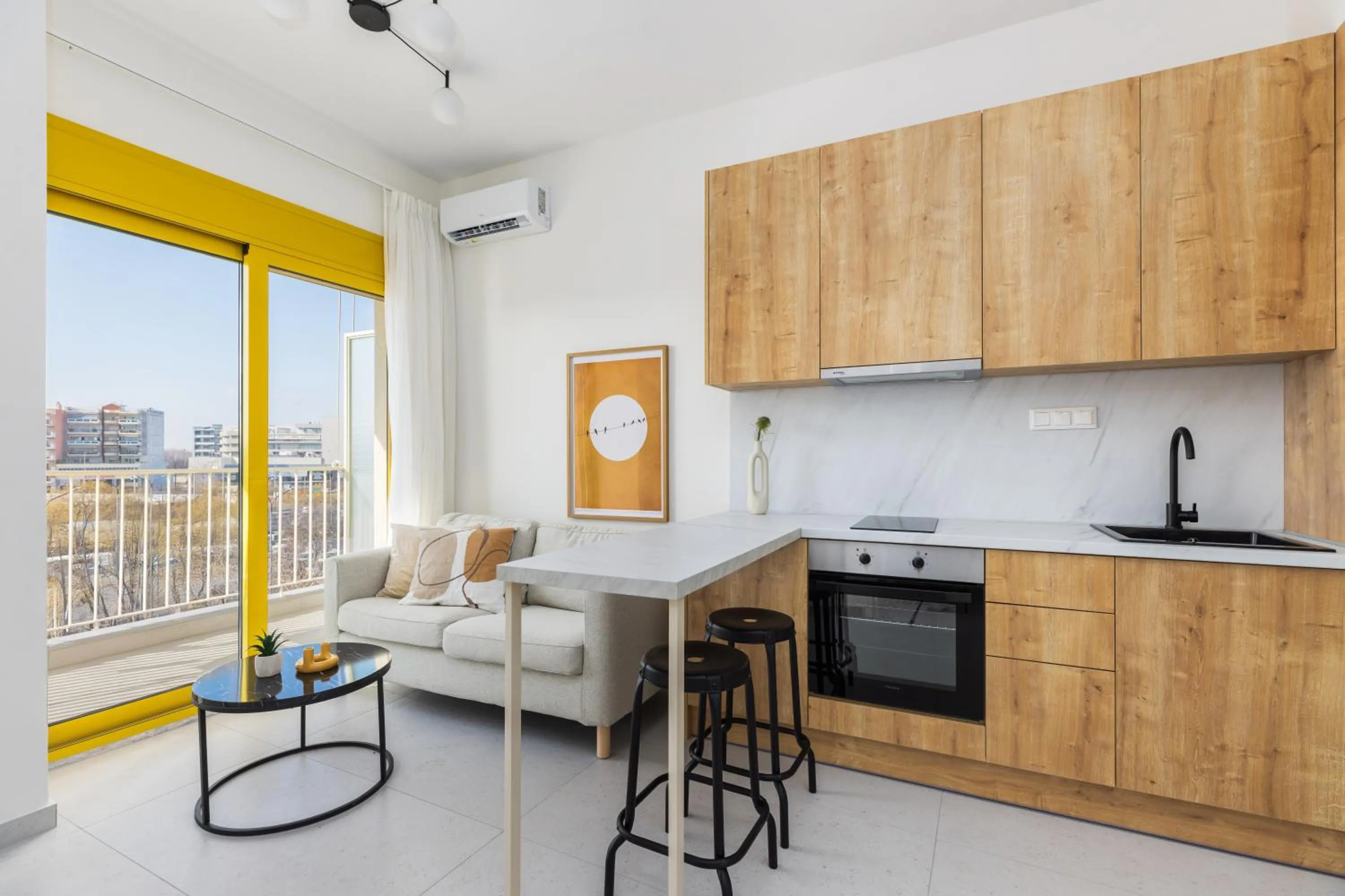 Kitchen or kitchenette in Soho Harbor by halu!