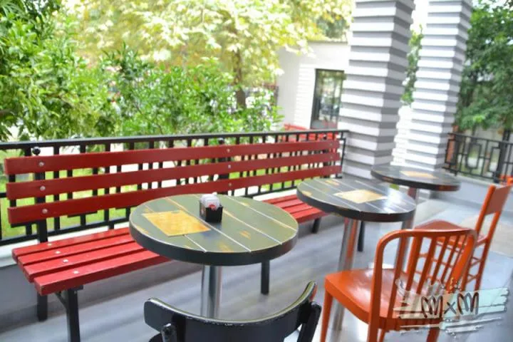 Patio in Hotel Antigone