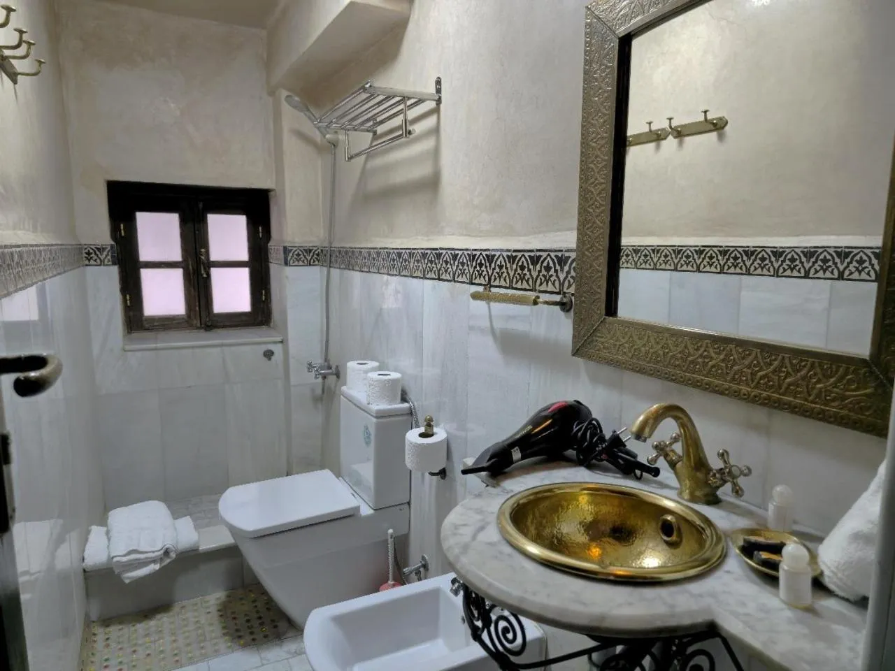 Toilet in Riad Bab Fes Suite &Spa