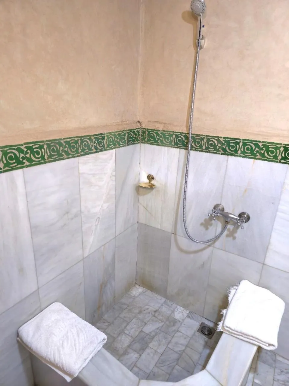 Shower in Riad Bab Fes Suite &Spa