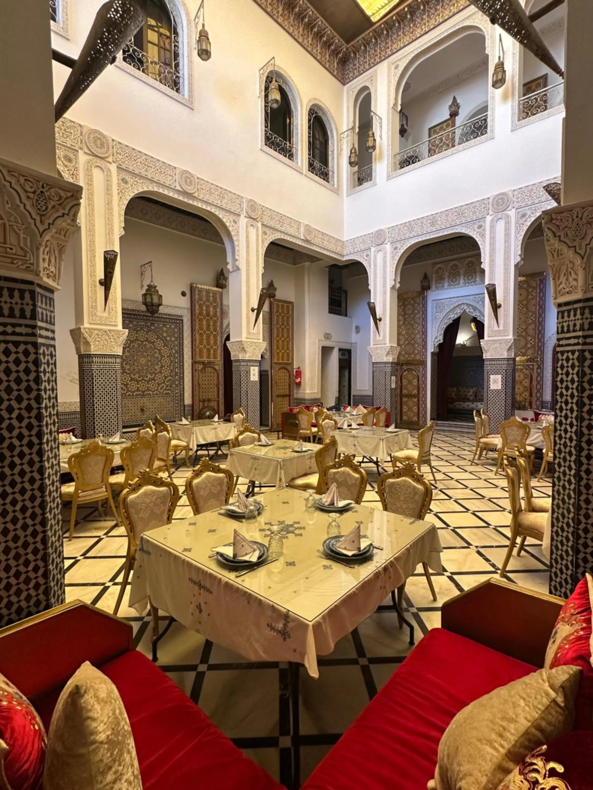 Riad Fes Bab Rcif Suite &Spa