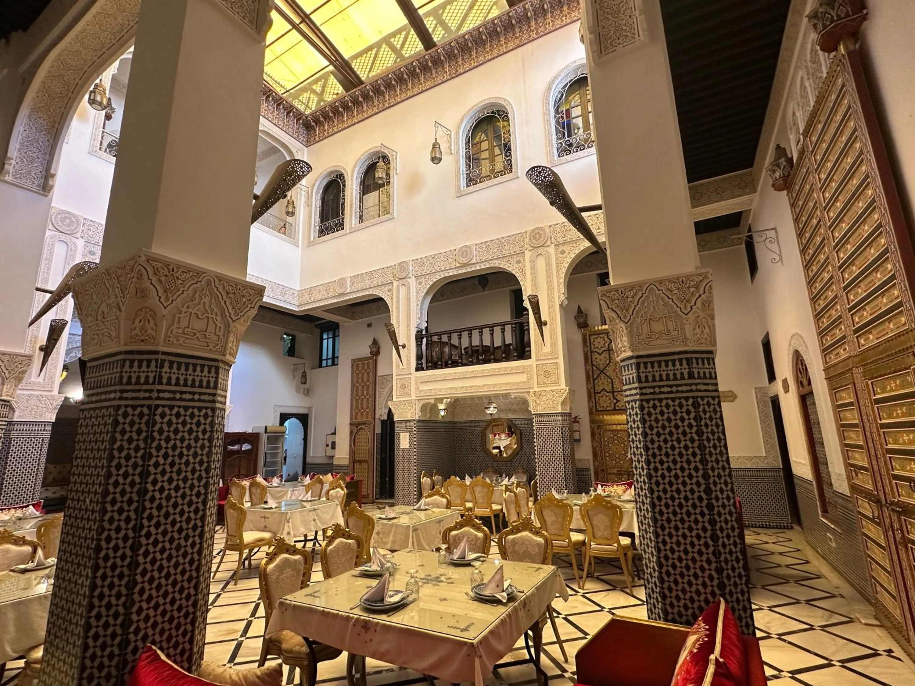 Riad Fes Bab Rcif Suite &Spa
