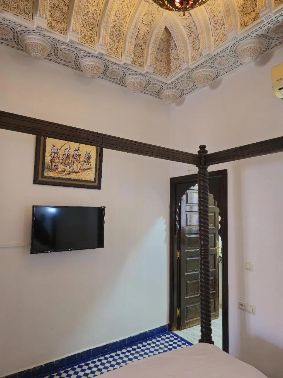 TV and multimedia, Bed in Riad Bab Fes Suite &Spa