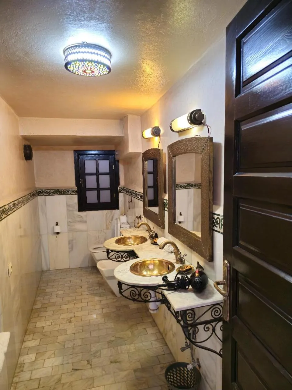 Toilet in Riad Bab Fes Suite &Spa