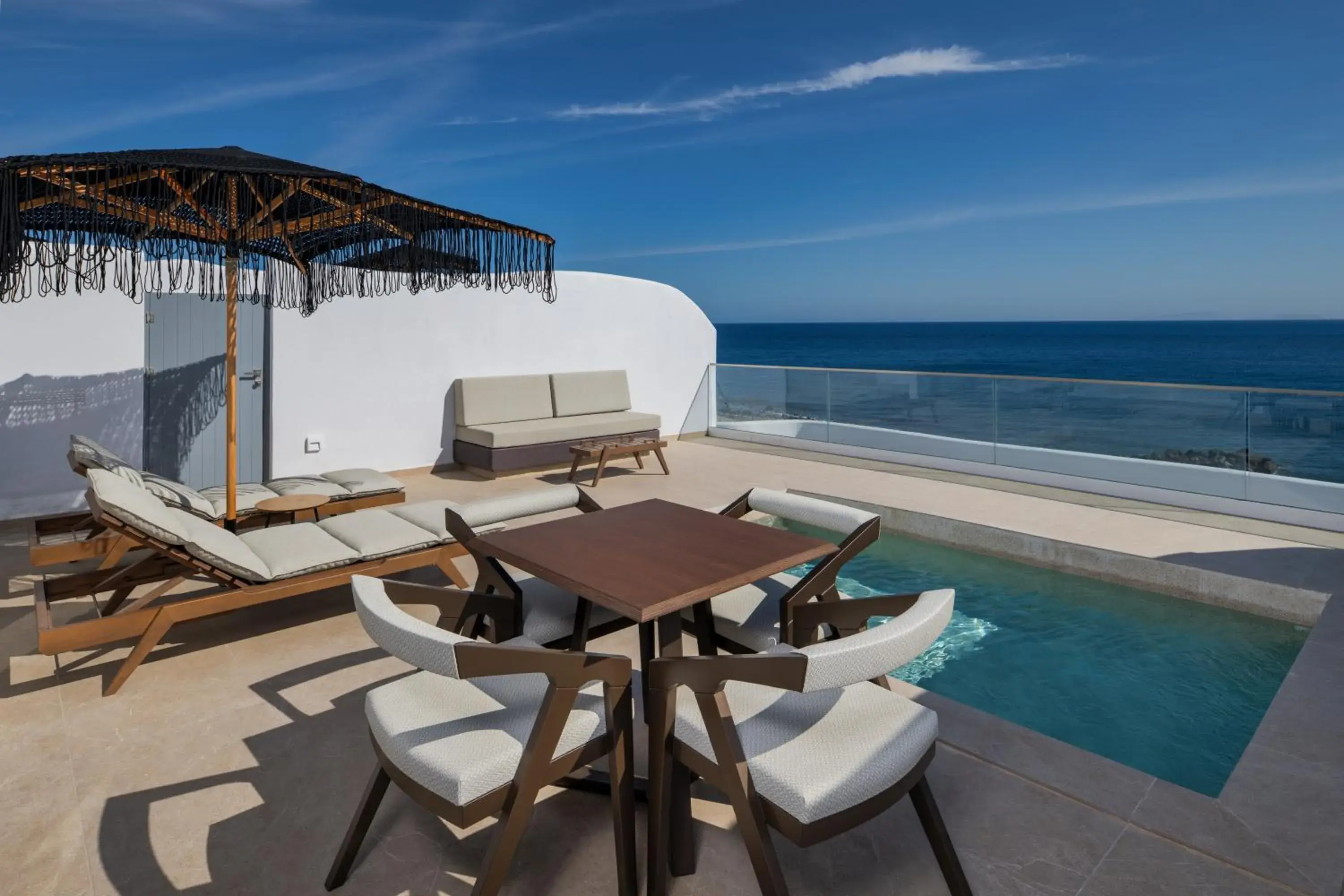 Honeymoon Suite Sea View with Heated Jet Pool in Aelia Thalassa Honeymoon Suite Sea View with Heated Jet Pool in Aelia Thalassa