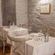 Restaurant/places to eat in The Crown Inn