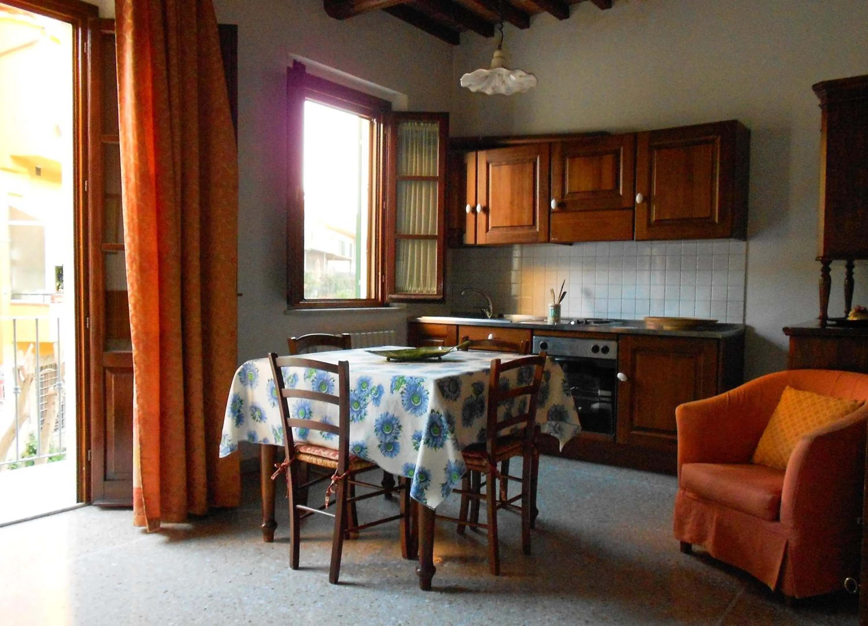 Day in Residence Domus