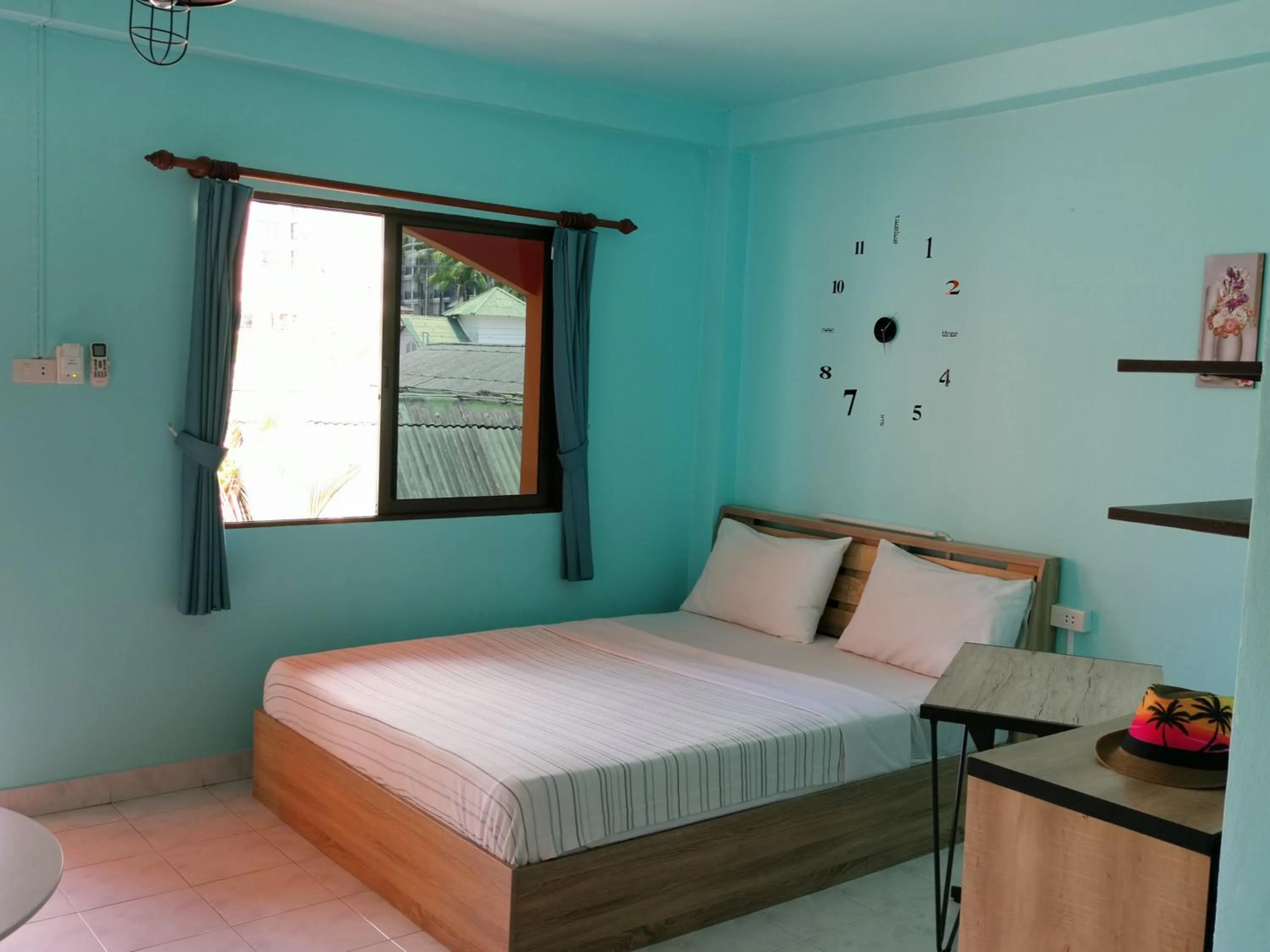 Other, Bed in myPatong Social Hostel