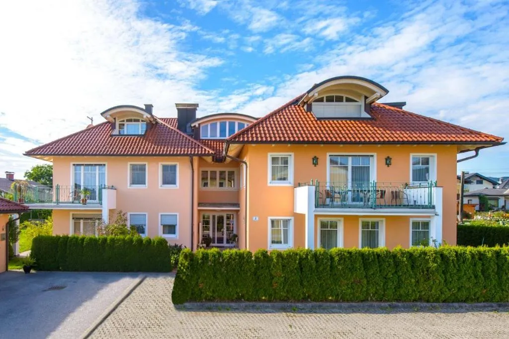 Property building in Pension Hiesel-Villa Untersbergblick