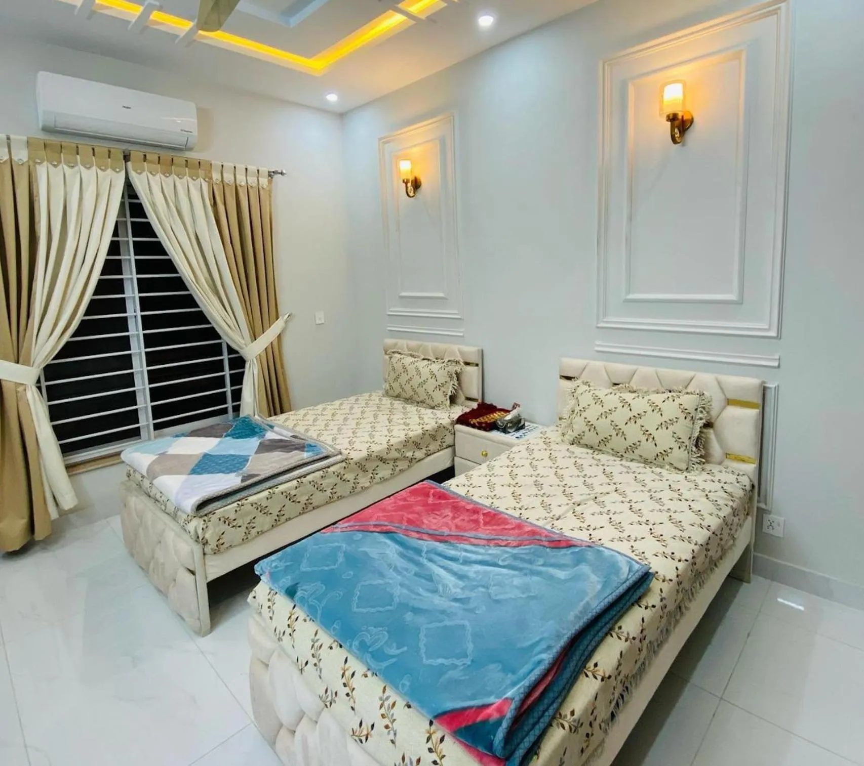 Bedroom in SKM Lodges