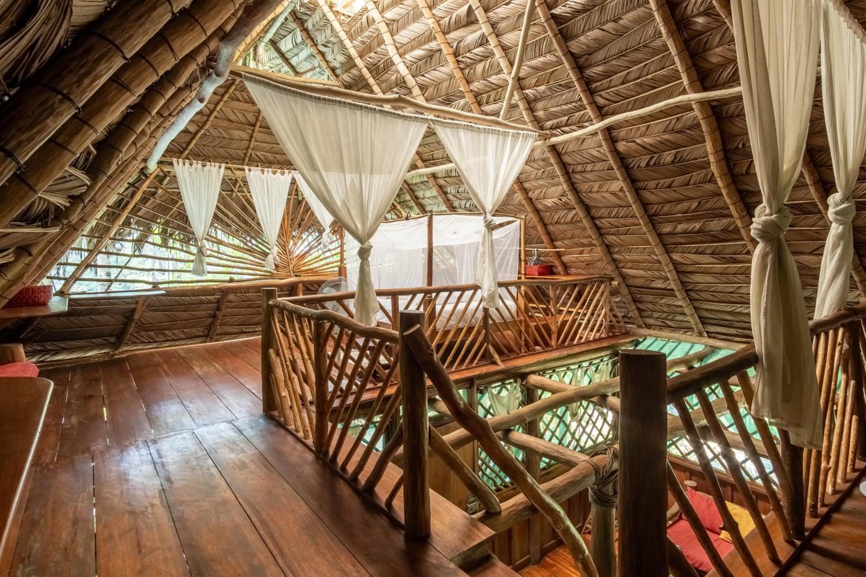 Bungalow - single occupancy - Water Front  in El Hotelito Perdido