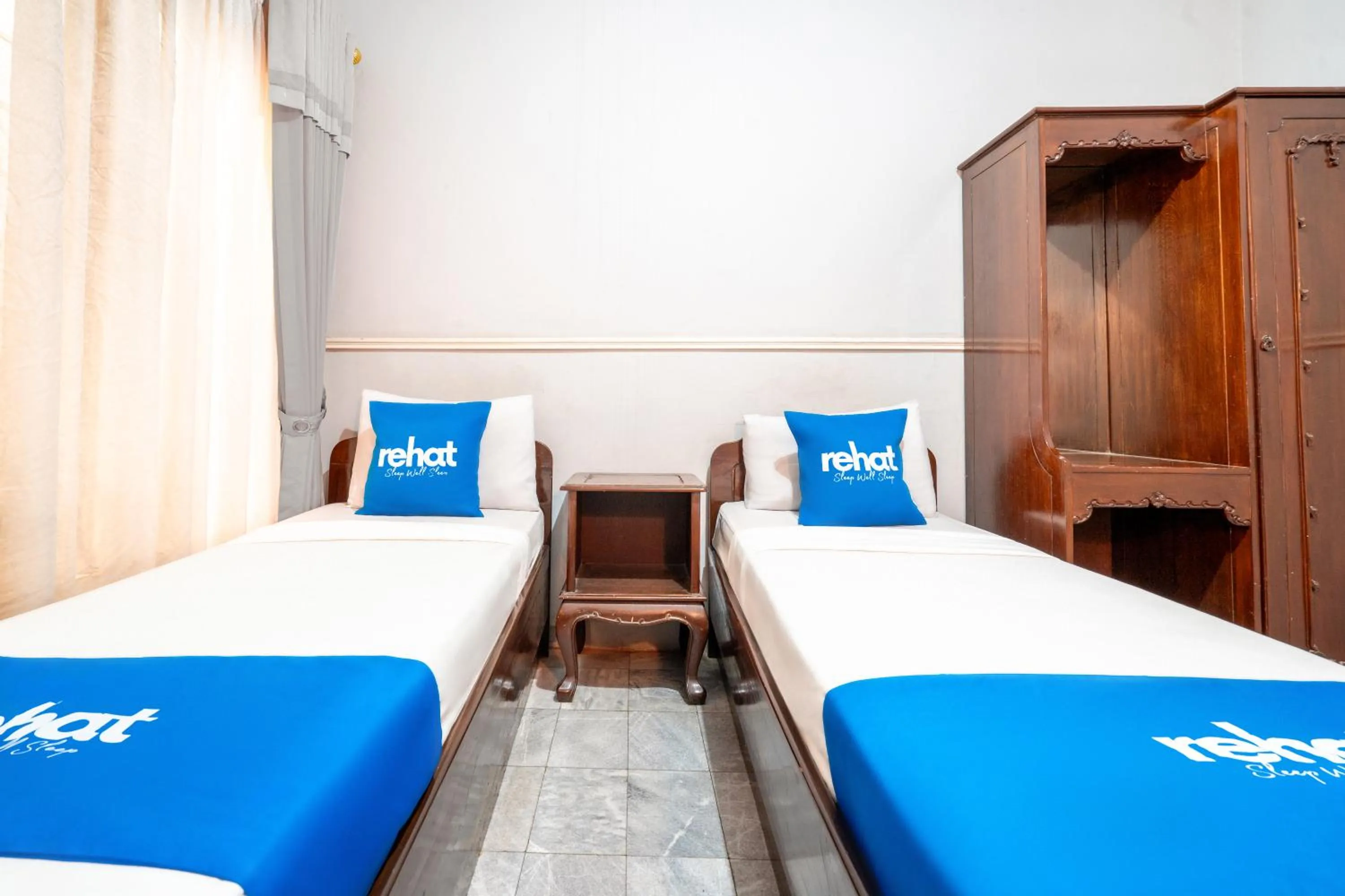 Bed in Rehat at Hotel Patradissa Stasiun Bandung