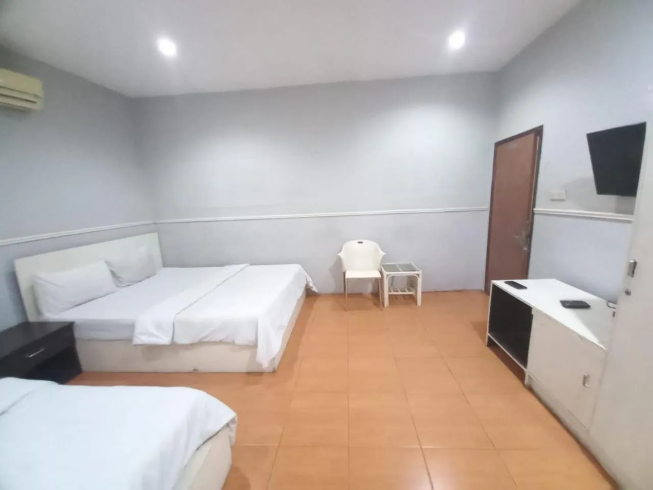 Bed in Hotel Patradissa Stasiun Bandung