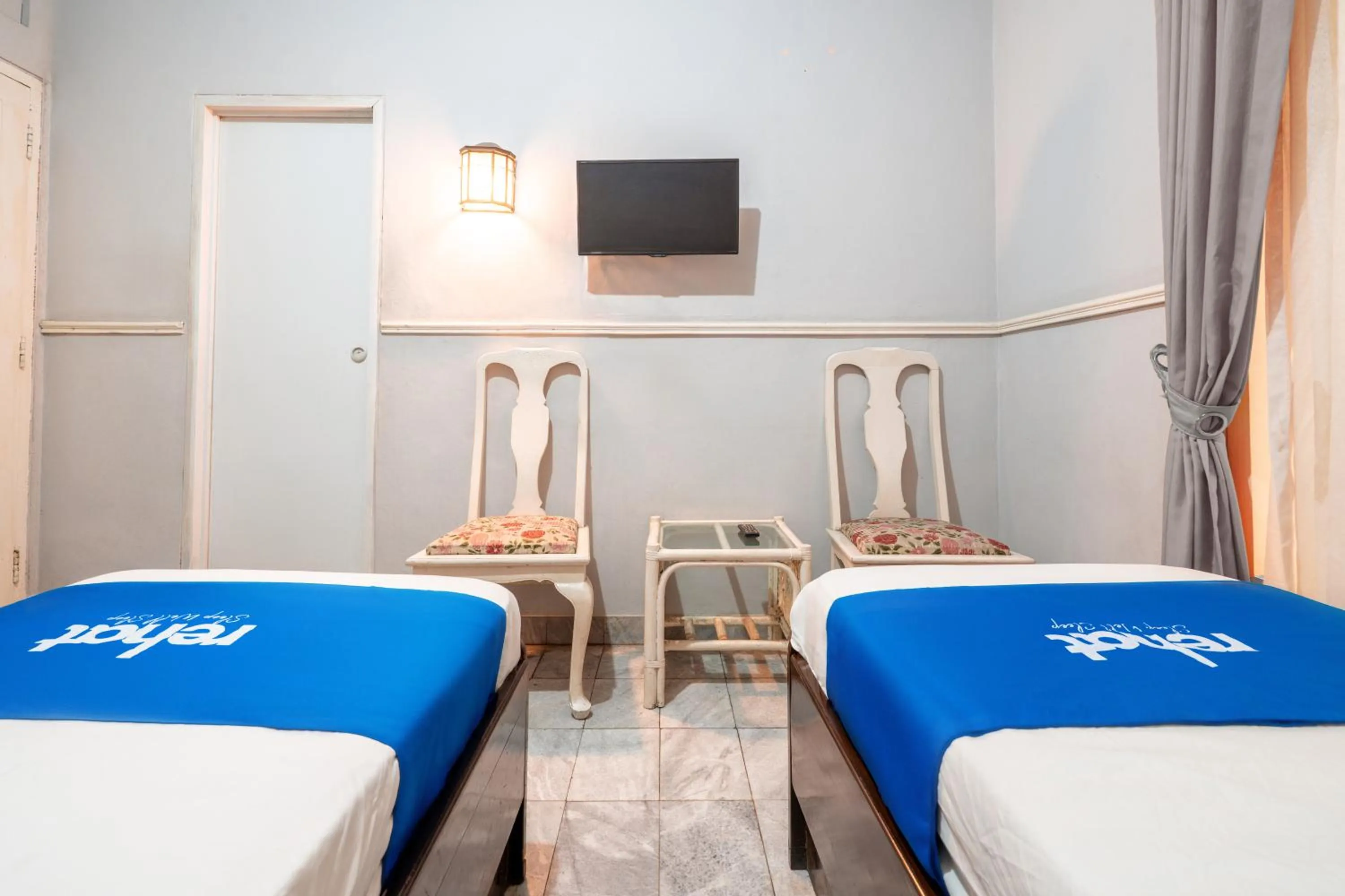 Bed in Rehat at Hotel Patradissa Stasiun Bandung