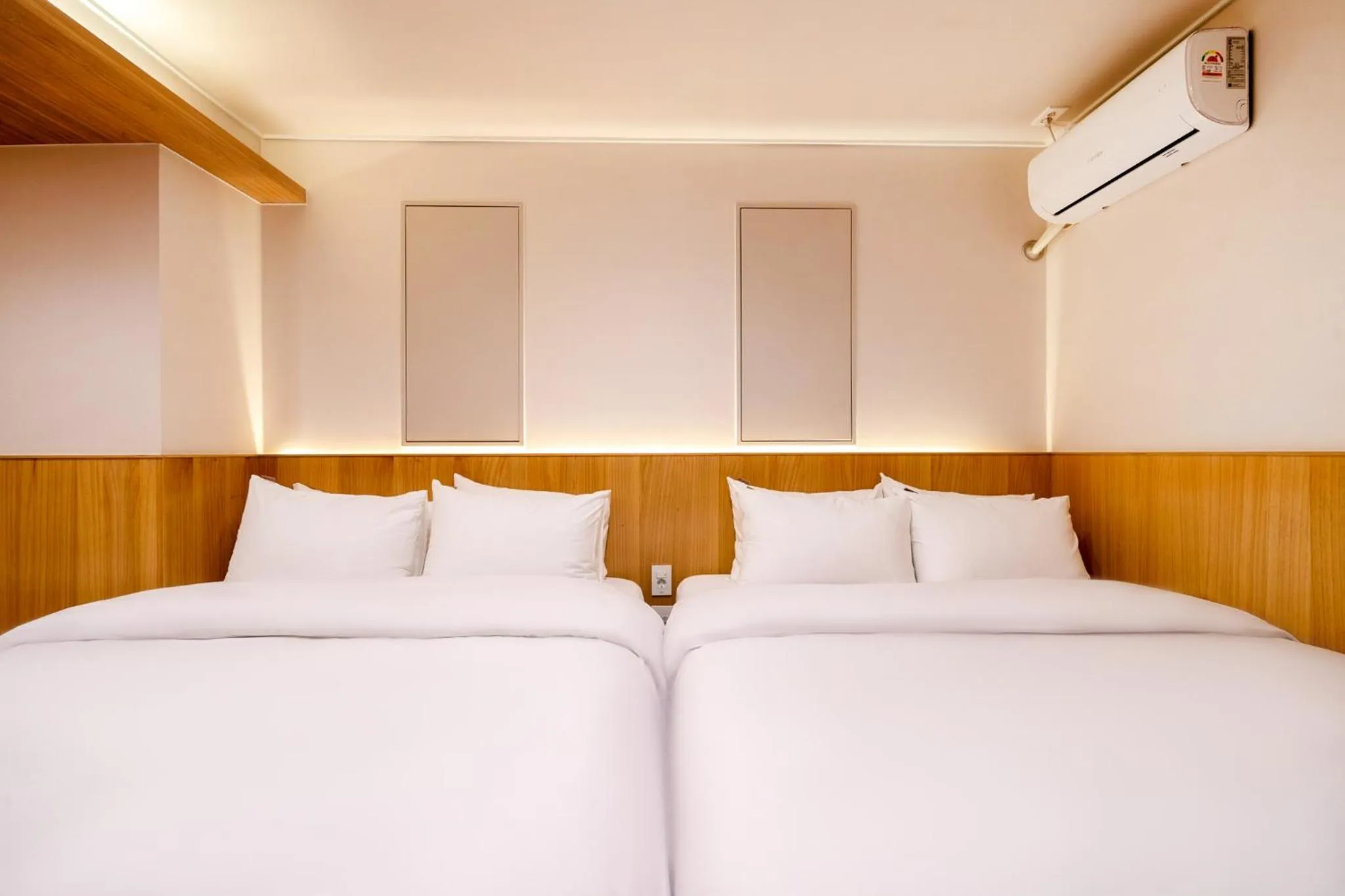 Bedroom, Bed in Jamsil Stay 509