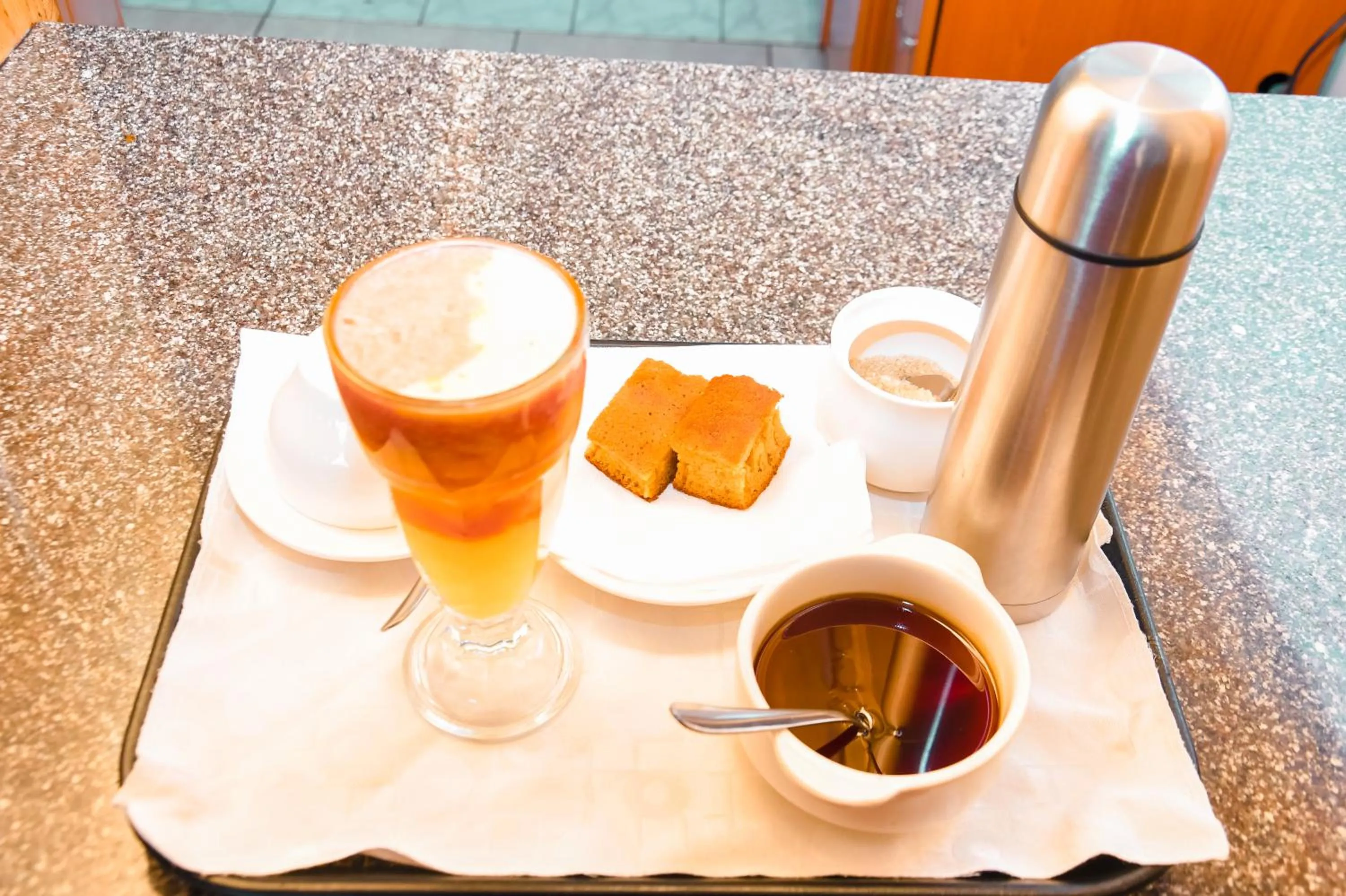 Coffee/tea facilities in Quiet Haven Hotel