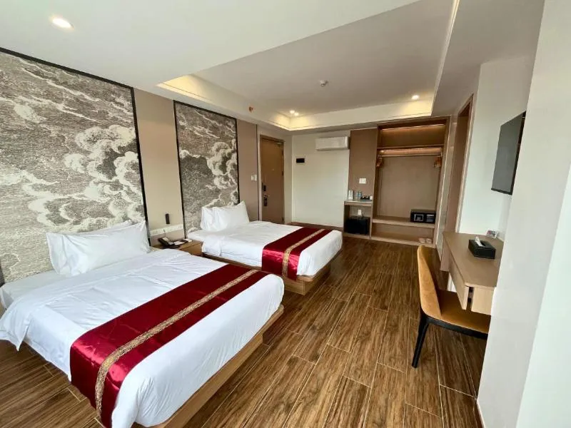 Bed in L' Asuncion Hotel