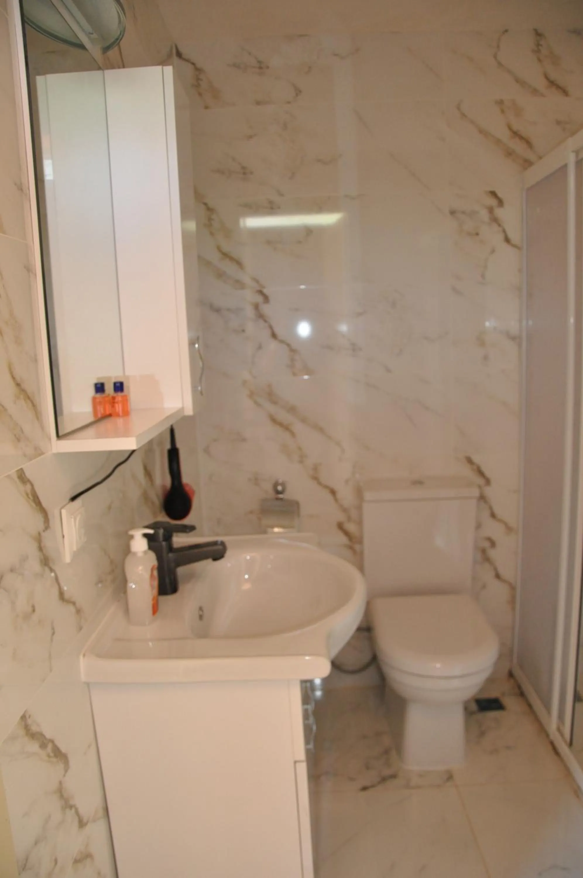 Bathroom in Adrasan Shambala