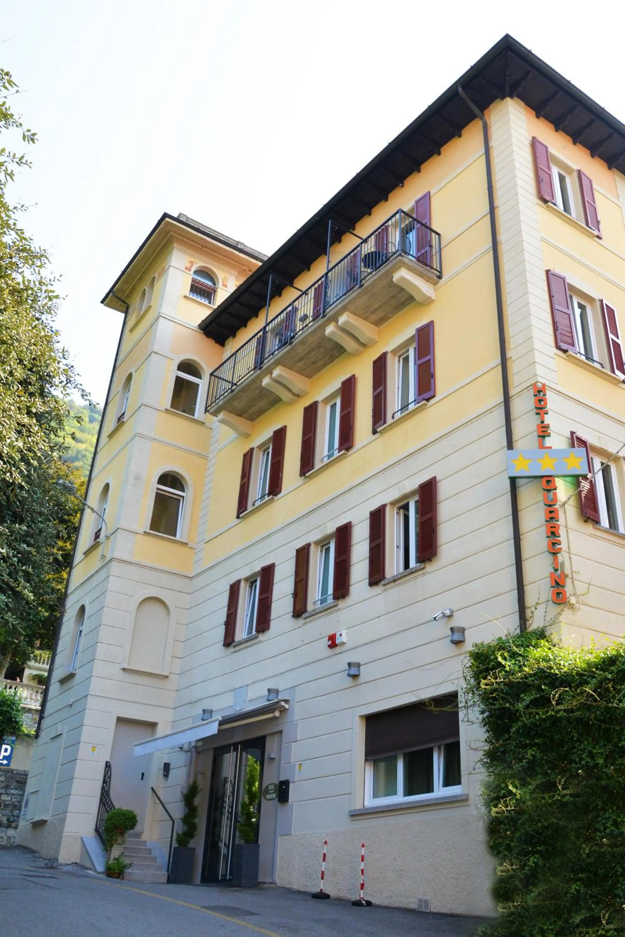 Property building in Hotel Quarcino