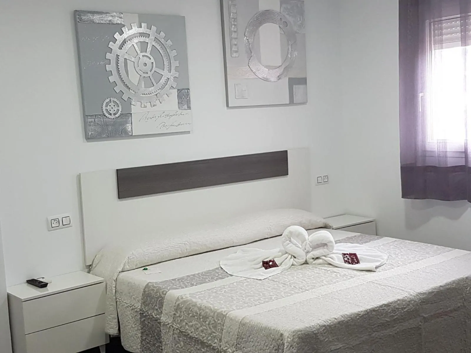 Bed in Hostal Goyesco Plaza