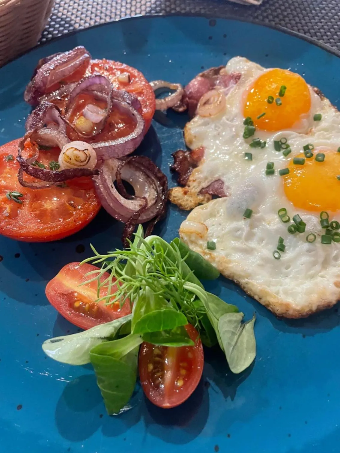 Breakfast in Hetman Main Square Apartments