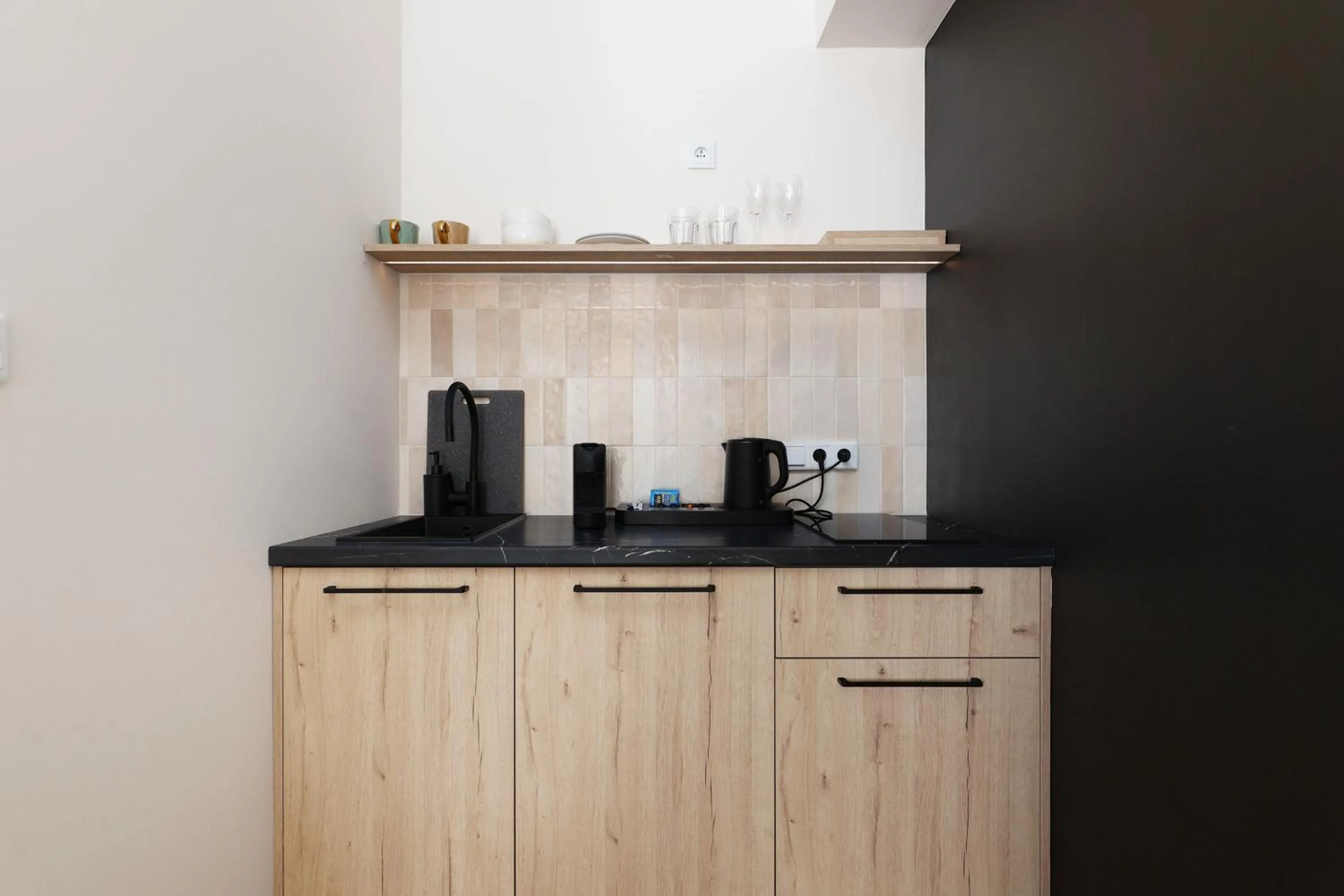 Coffee/tea facilities in Hetman Main Square Apartments