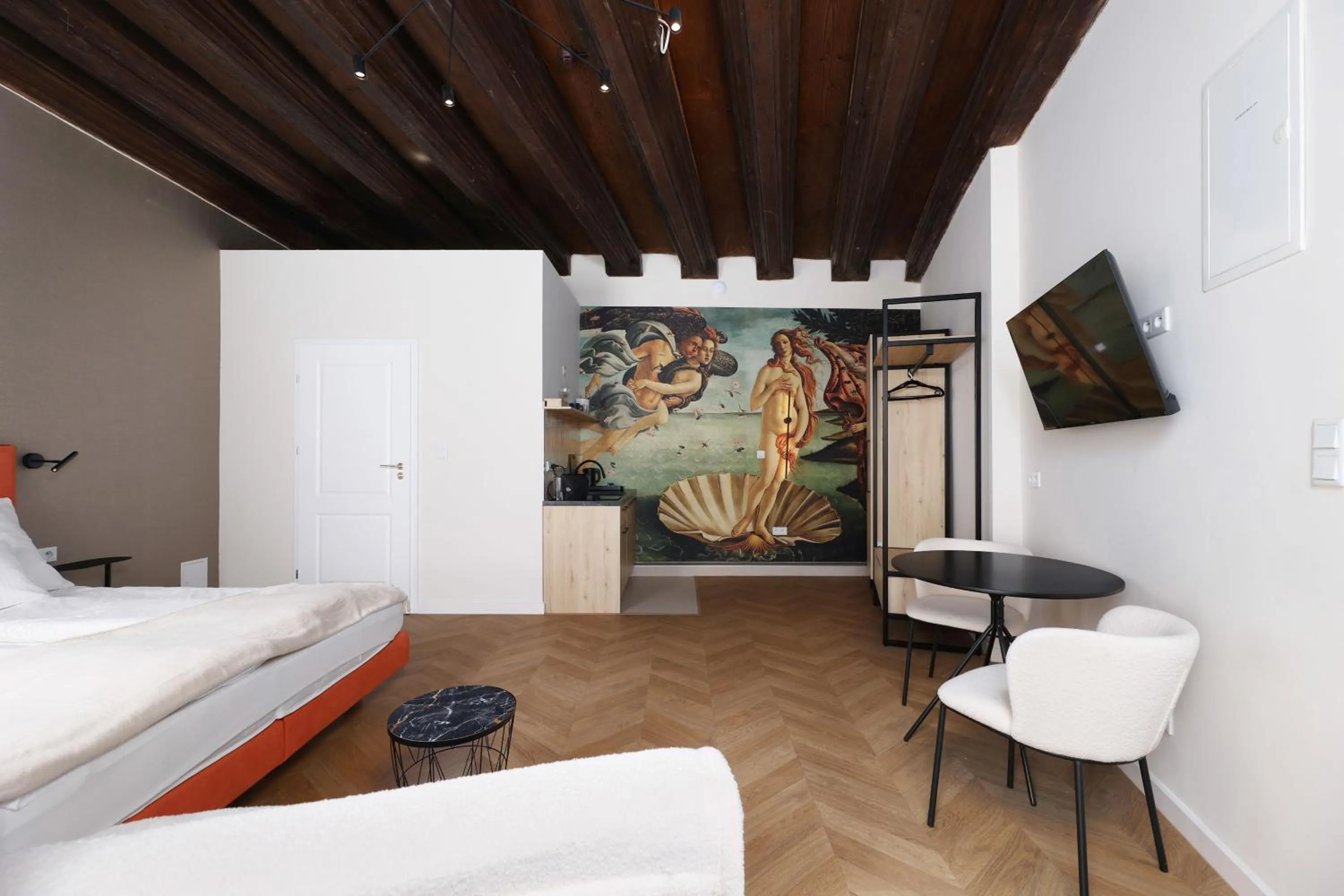 Bed in Hetman Main Square Apartments