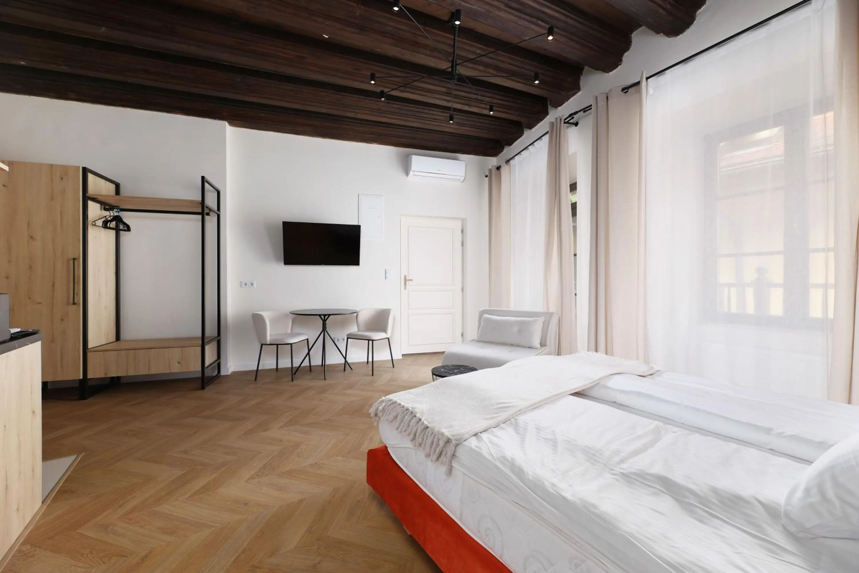 Bed in Hetman Main Square Apartments