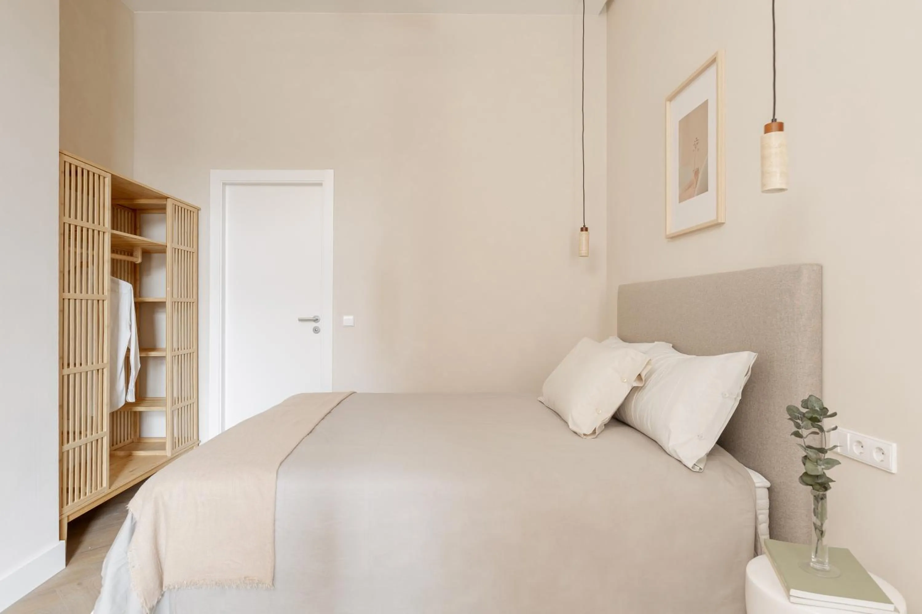 MH Apartments Central Valencia