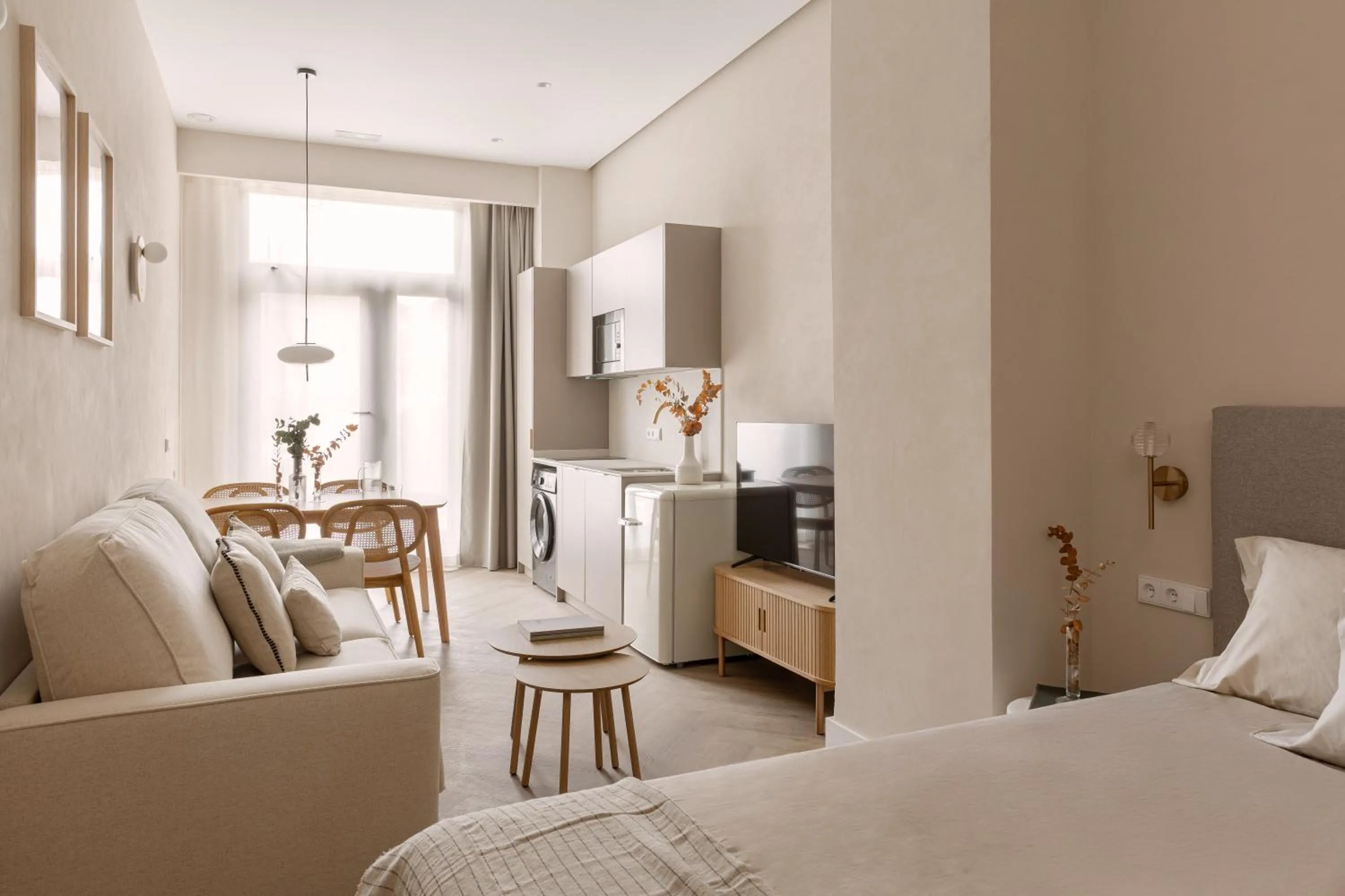 MH Apartments Central Valencia