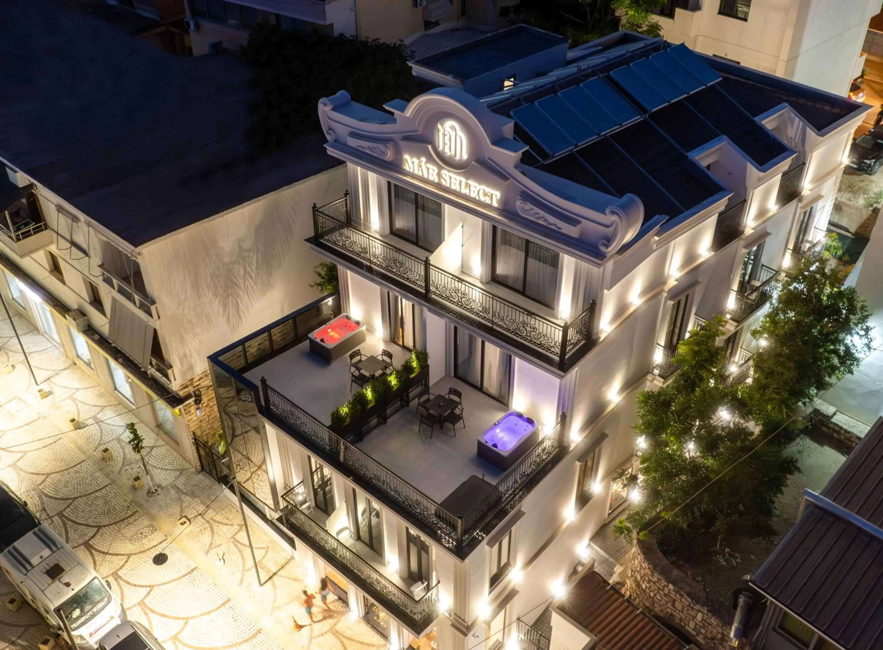 Property building in Mae Select Hotel