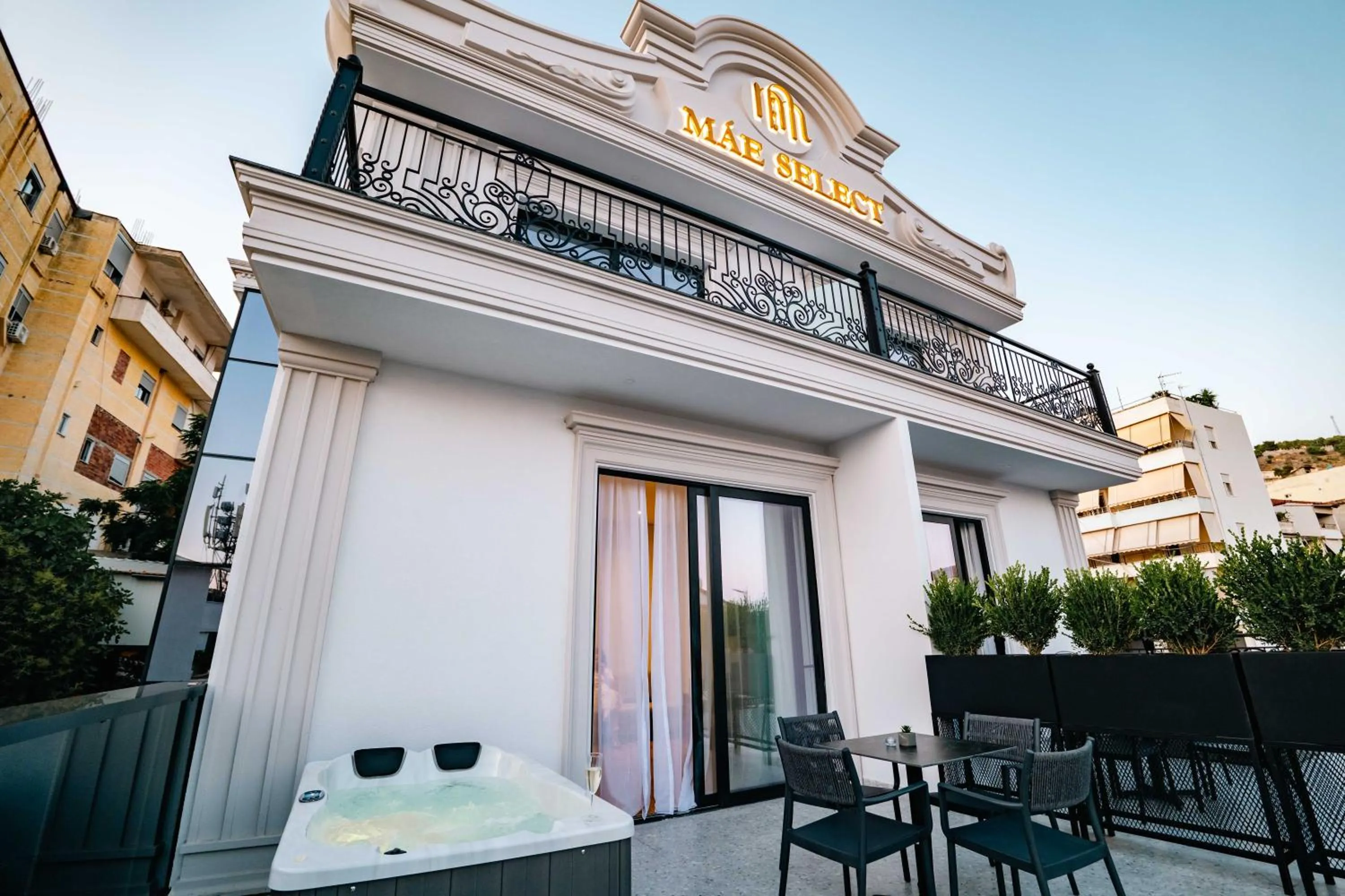 Property building in Mae Select Hotel