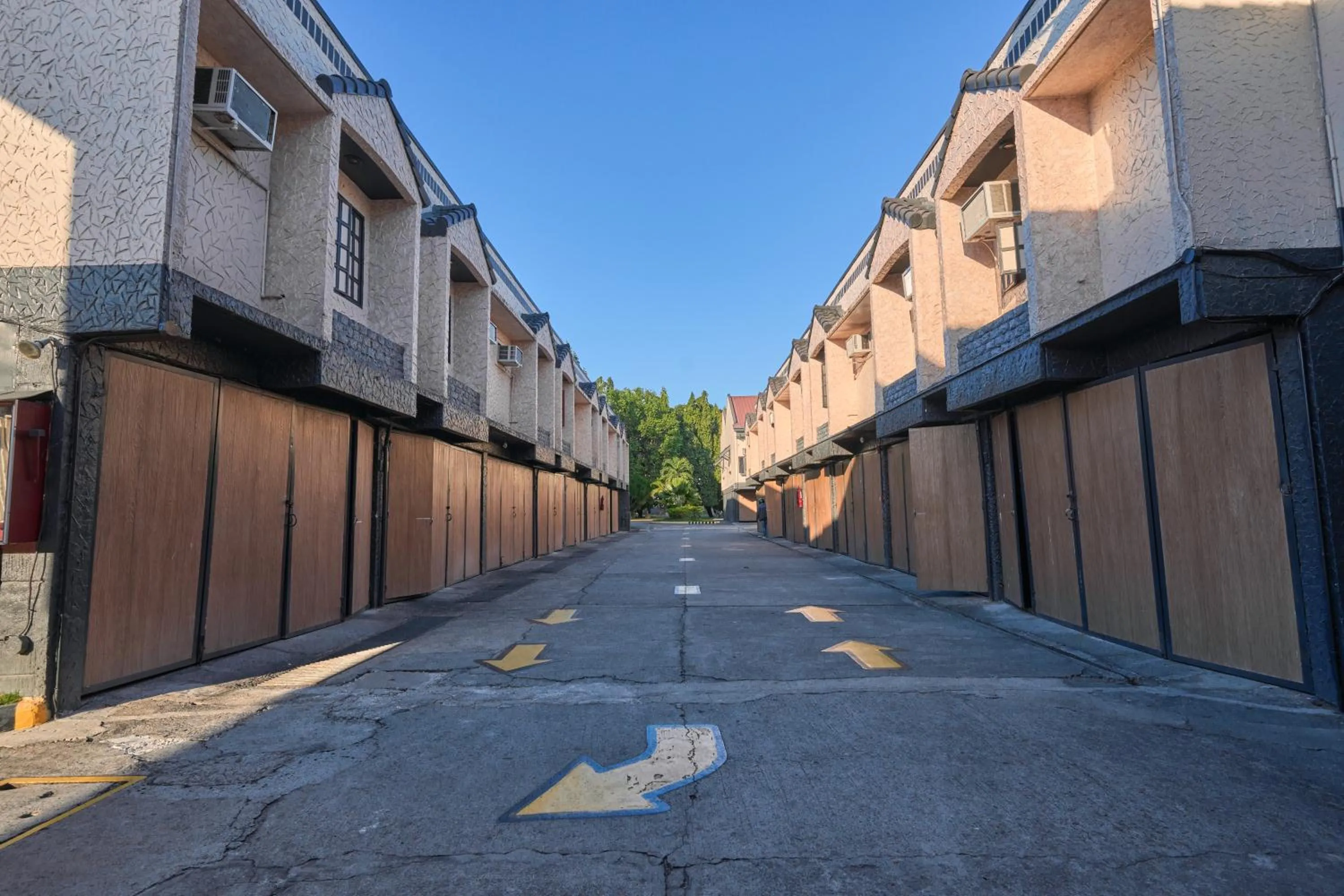 Property building in Victoria Court San Fernando