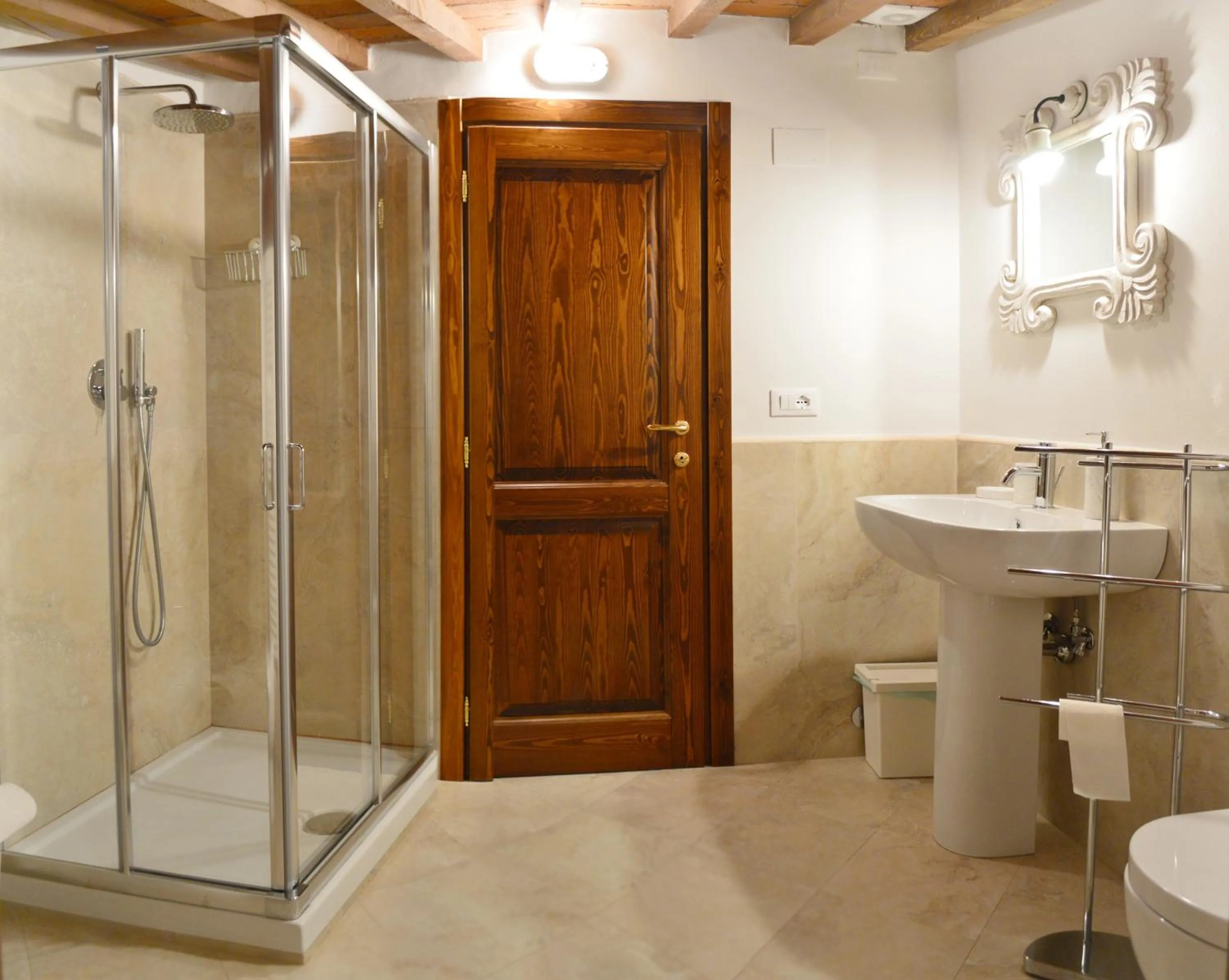 Bathroom in Visconte Apartment