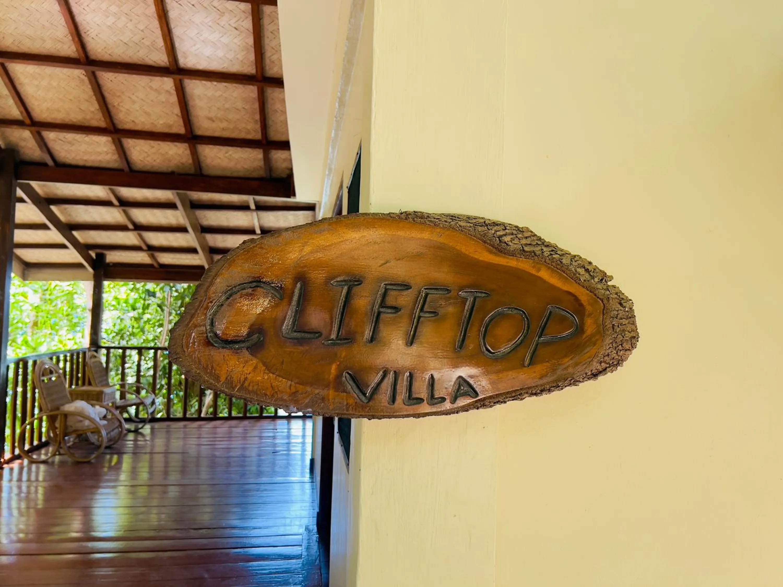 Alam Indah Beach Resort Busuanga