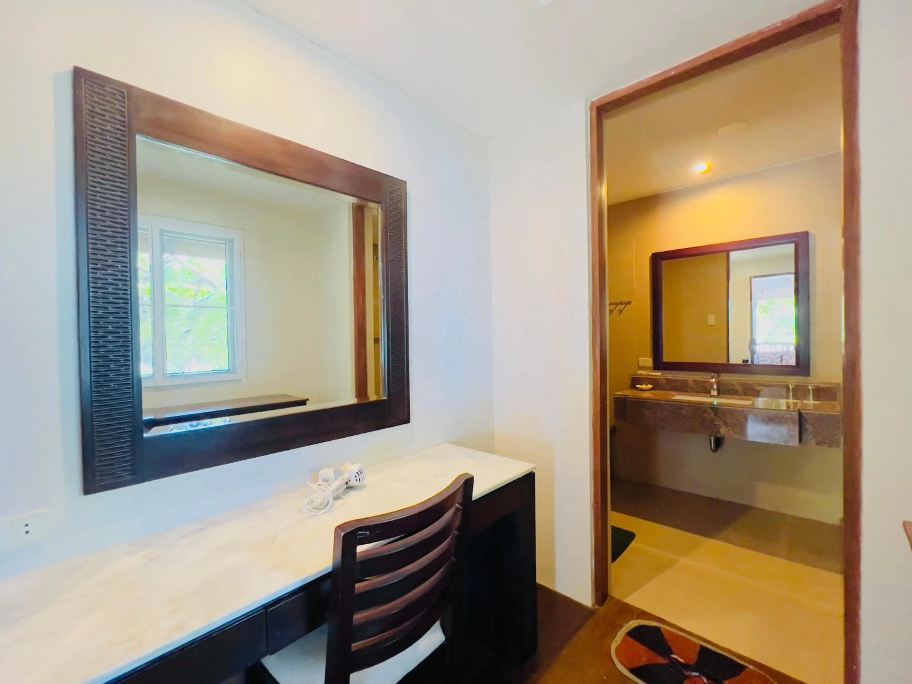 Alam Indah Beach Resort Busuanga