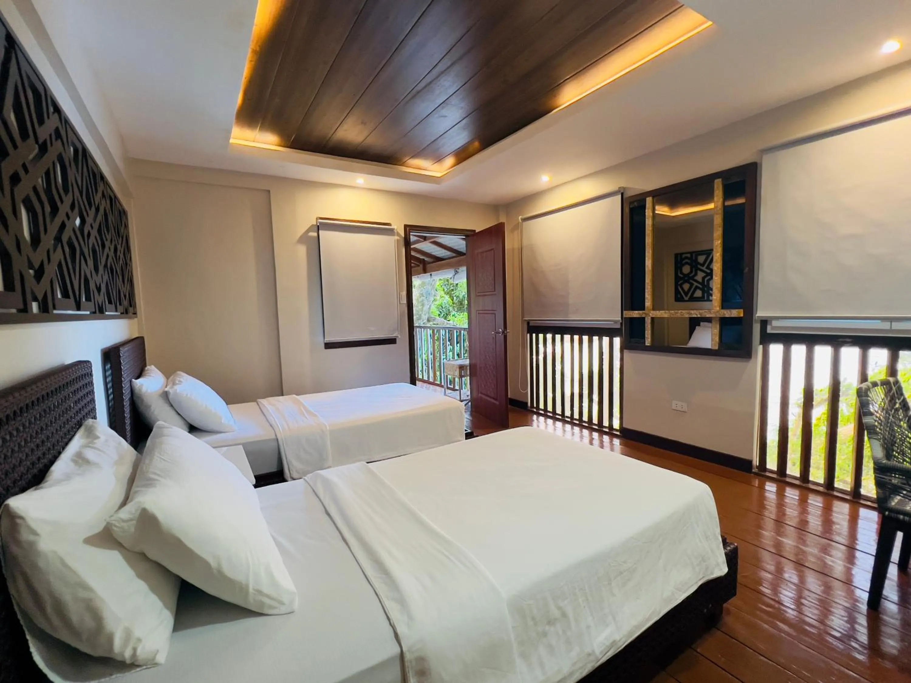 Bed in Alam Indah Beach Resort Busuanga