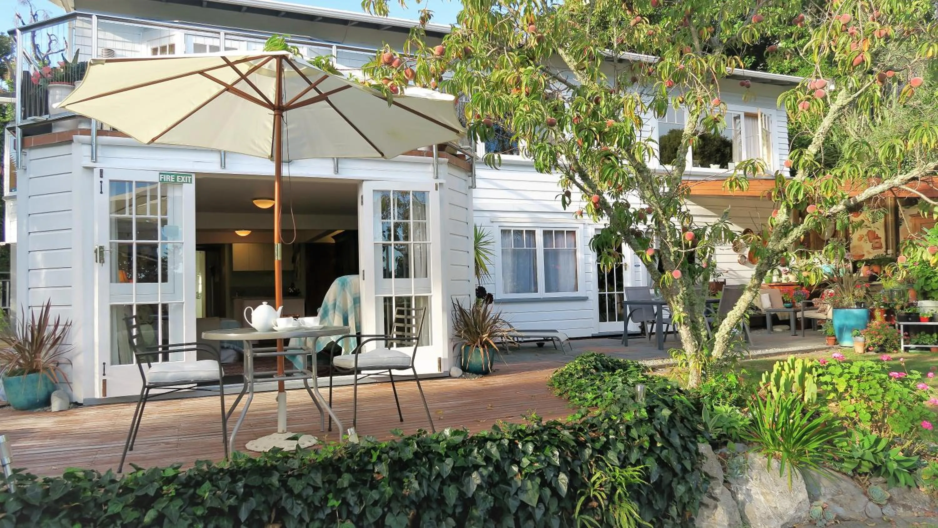 Balcony/Terrace in Ah House City B&B Nelson