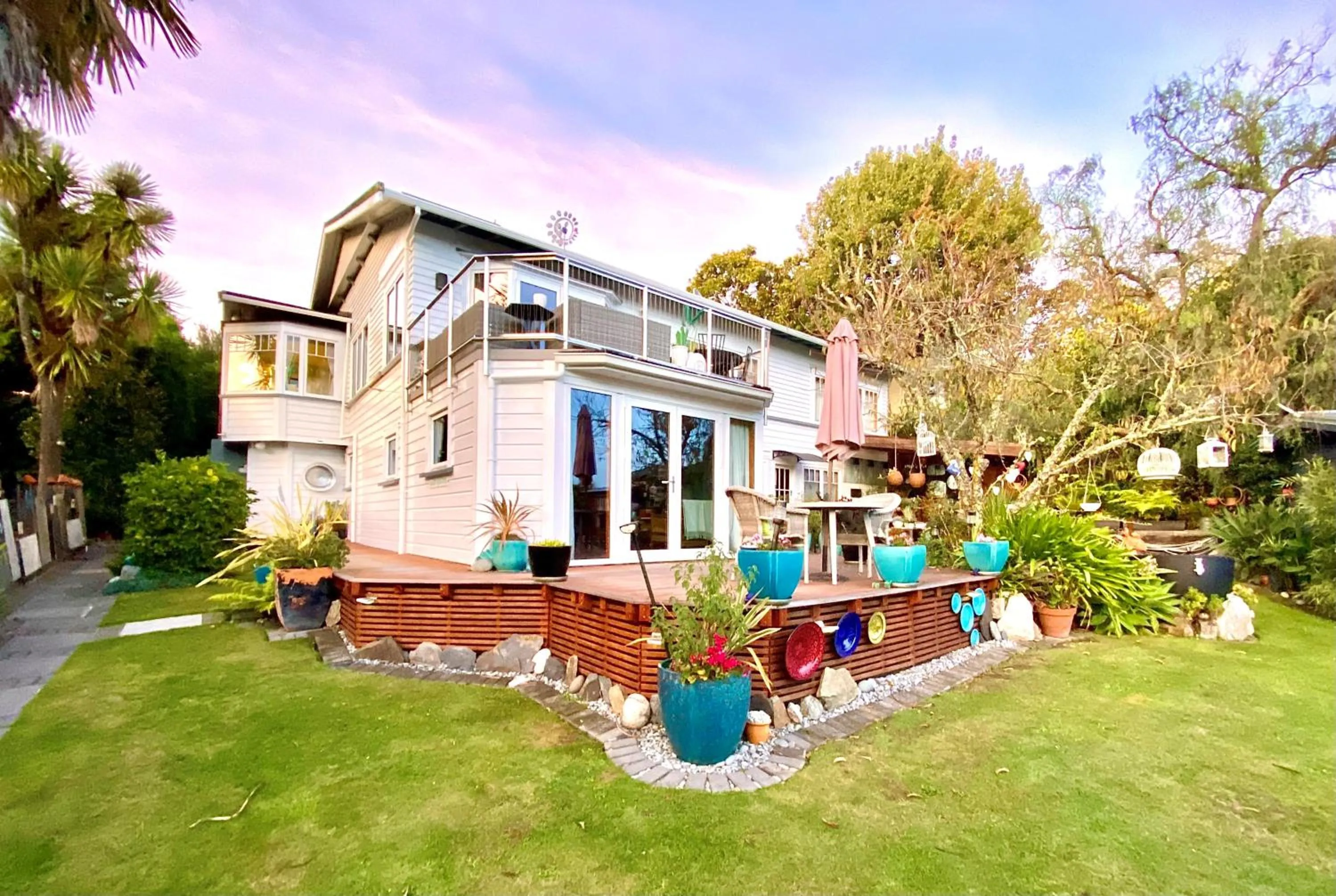 Patio in Ah House City B&B Nelson