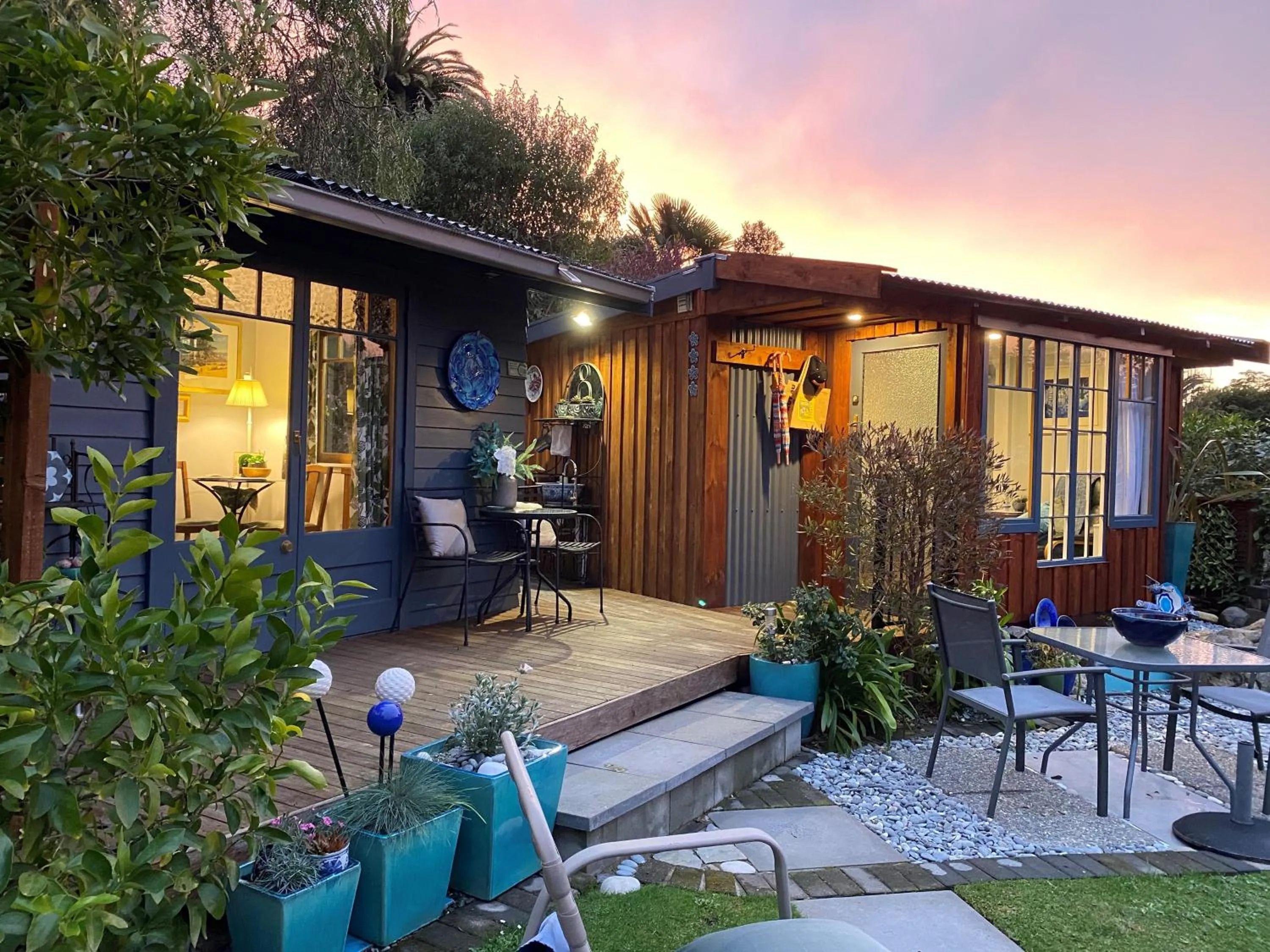 Property building in Ah House City B&B Nelson