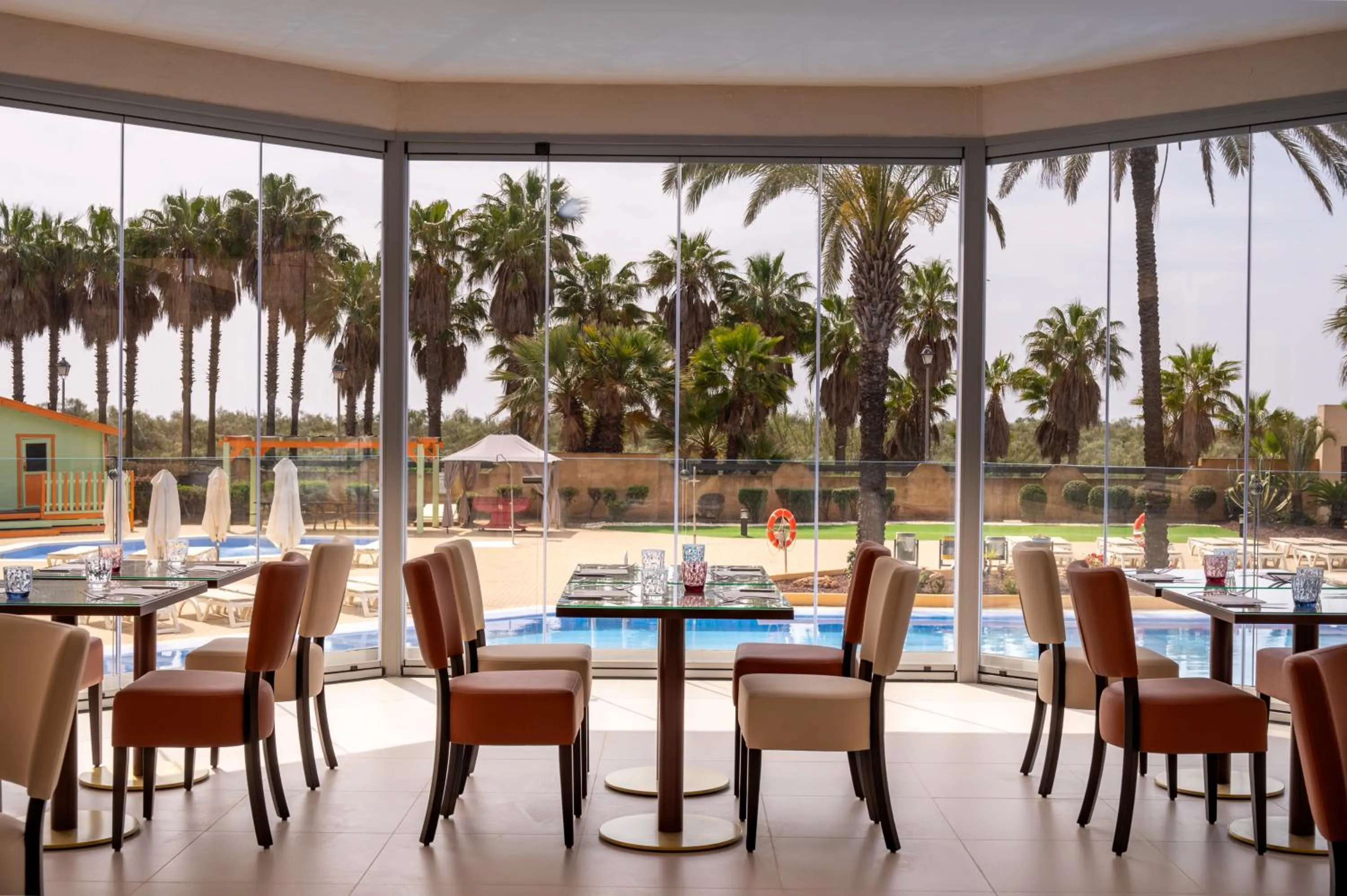 Restaurant/places to eat in Vila Gale Isla Canela