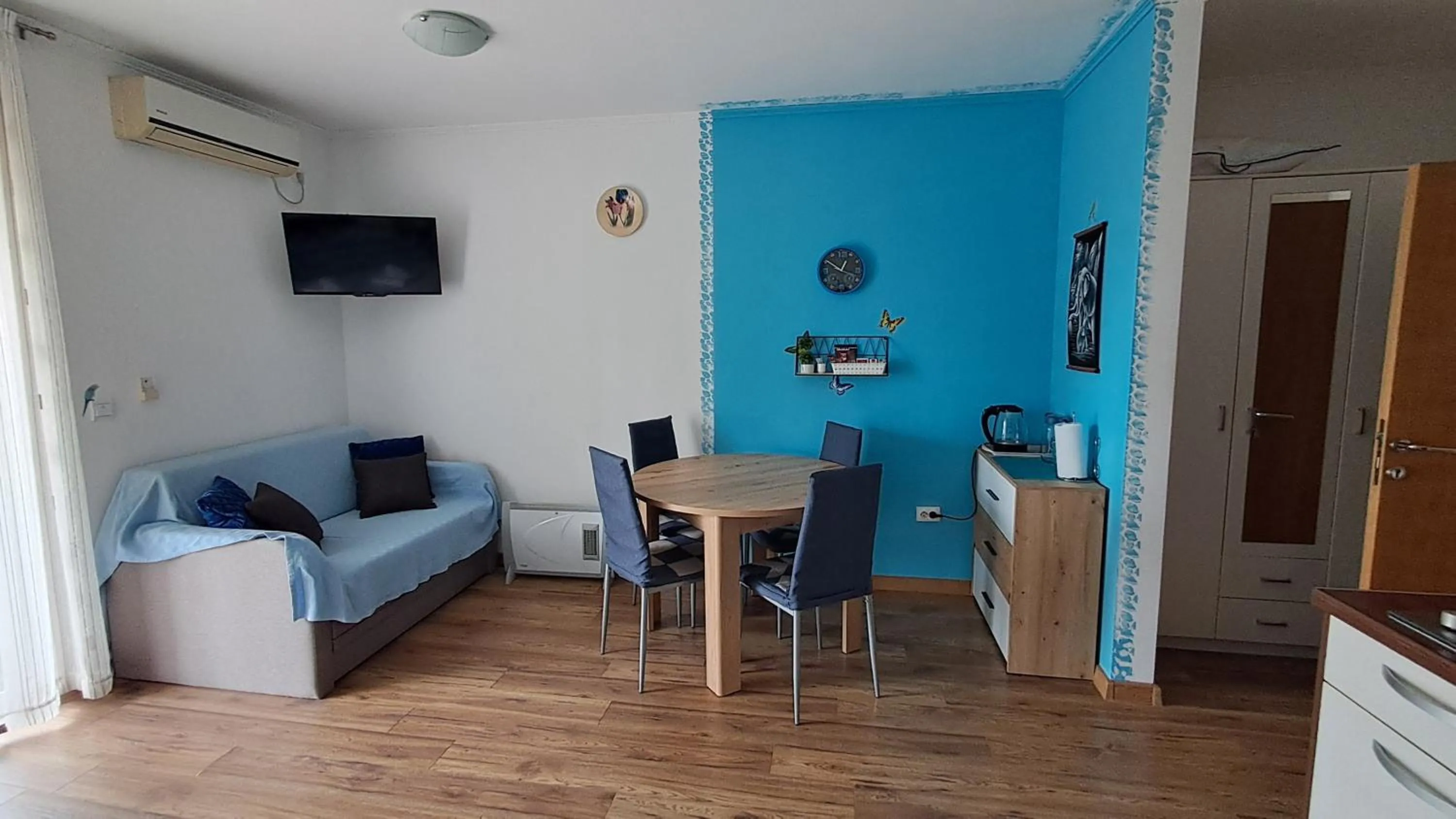 Photo of the whole room in Apartments Viktoria