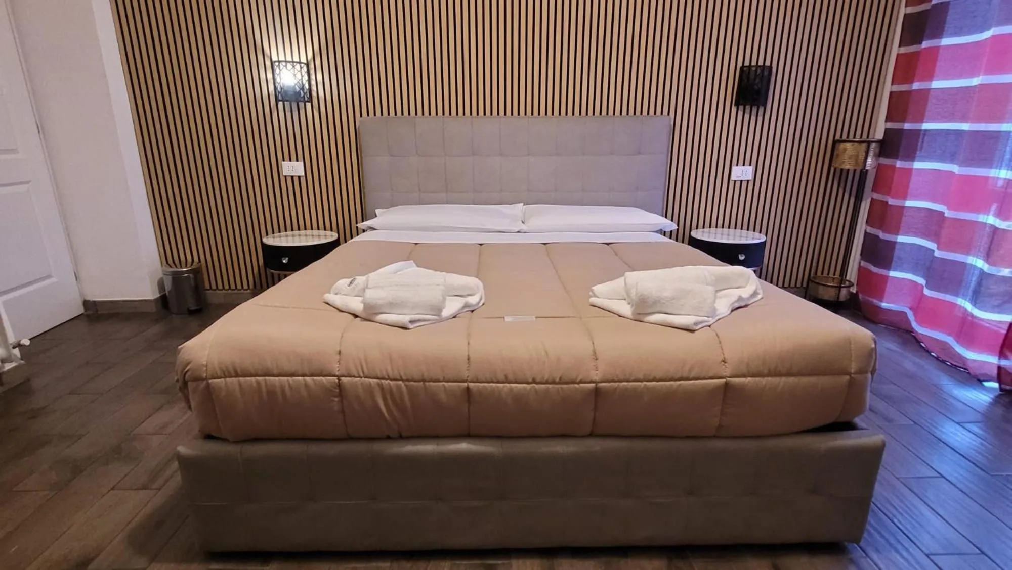 Bed in RomAntic Dreams